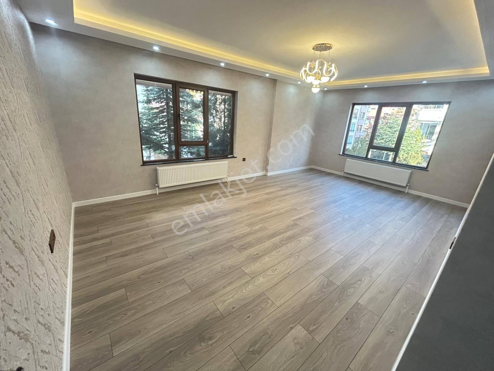 Taner'den Kabil Cad. Yanı 3+1 Arakat Ön Cephe Süper Lüks Çift Banyolu - Görsel 21