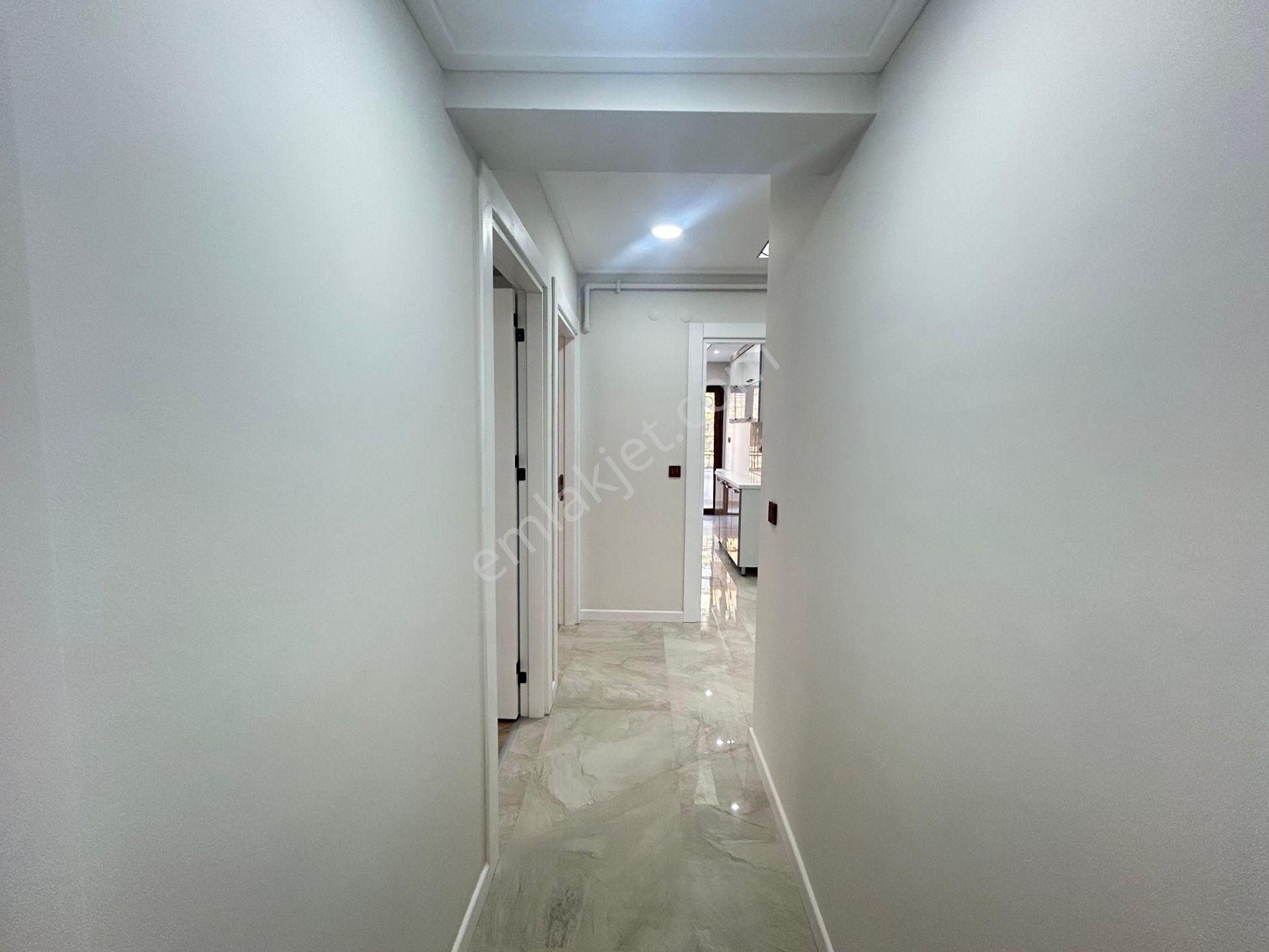 Taner'den Kabil Cad. Yanı 3+1 Arakat Ön Cephe Süper Lüks Çift Banyolu - Görsel 31