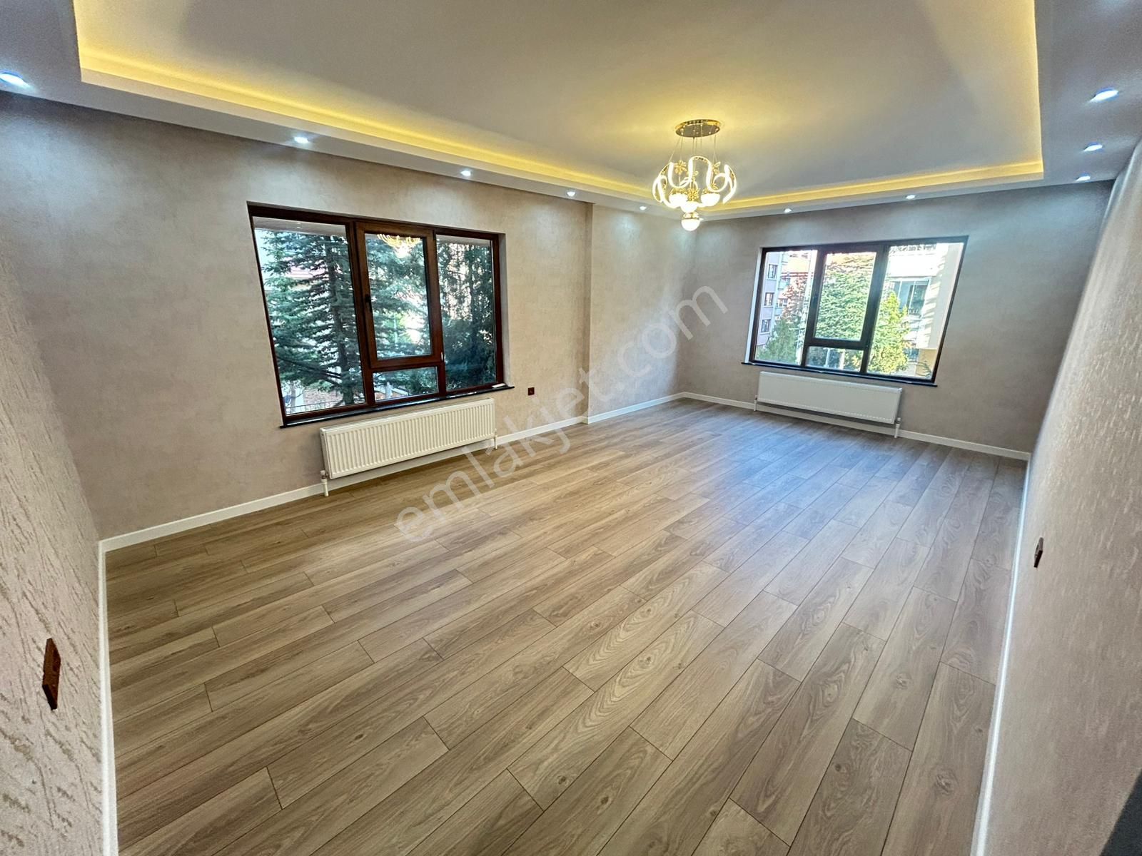 Taner'den Kabil Cad. Yanı 3+1 Arakat Ön Cephe Süper Lüks Çift Banyolu - Görsel 19