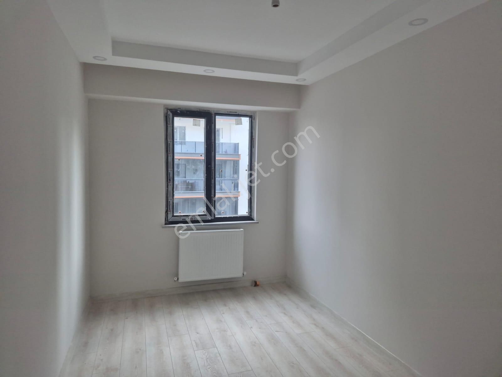 Şeyhsinan Mah.havuzlu Site İçinde Kiralık Sıfır 3+1 Daire - Görsel 18