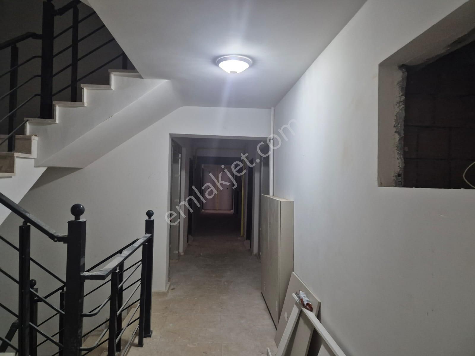 Şeyhsinan Mah.havuzlu Site İçinde Kiralık Sıfır 3+1 Daire - Görsel 29