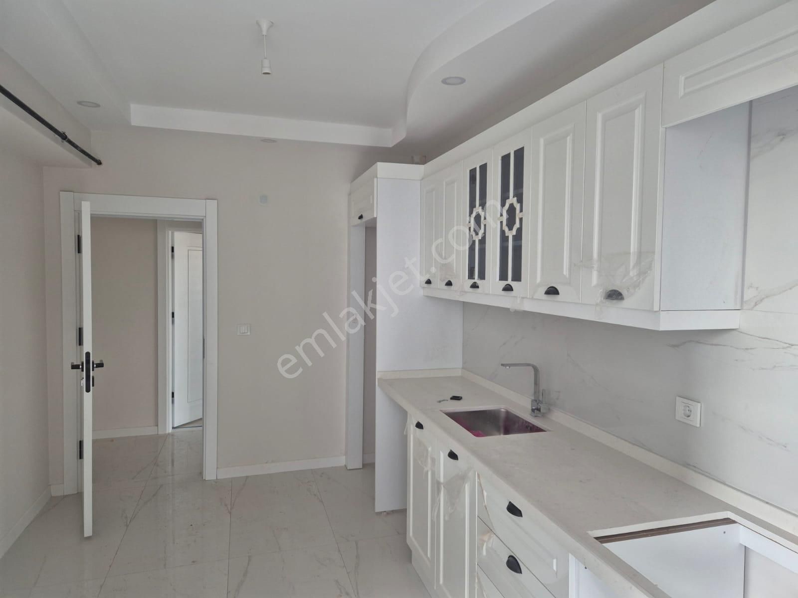 Şeyhsinan Mah.havuzlu Site İçinde Kiralık Sıfır 3+1 Daire - Görsel 9