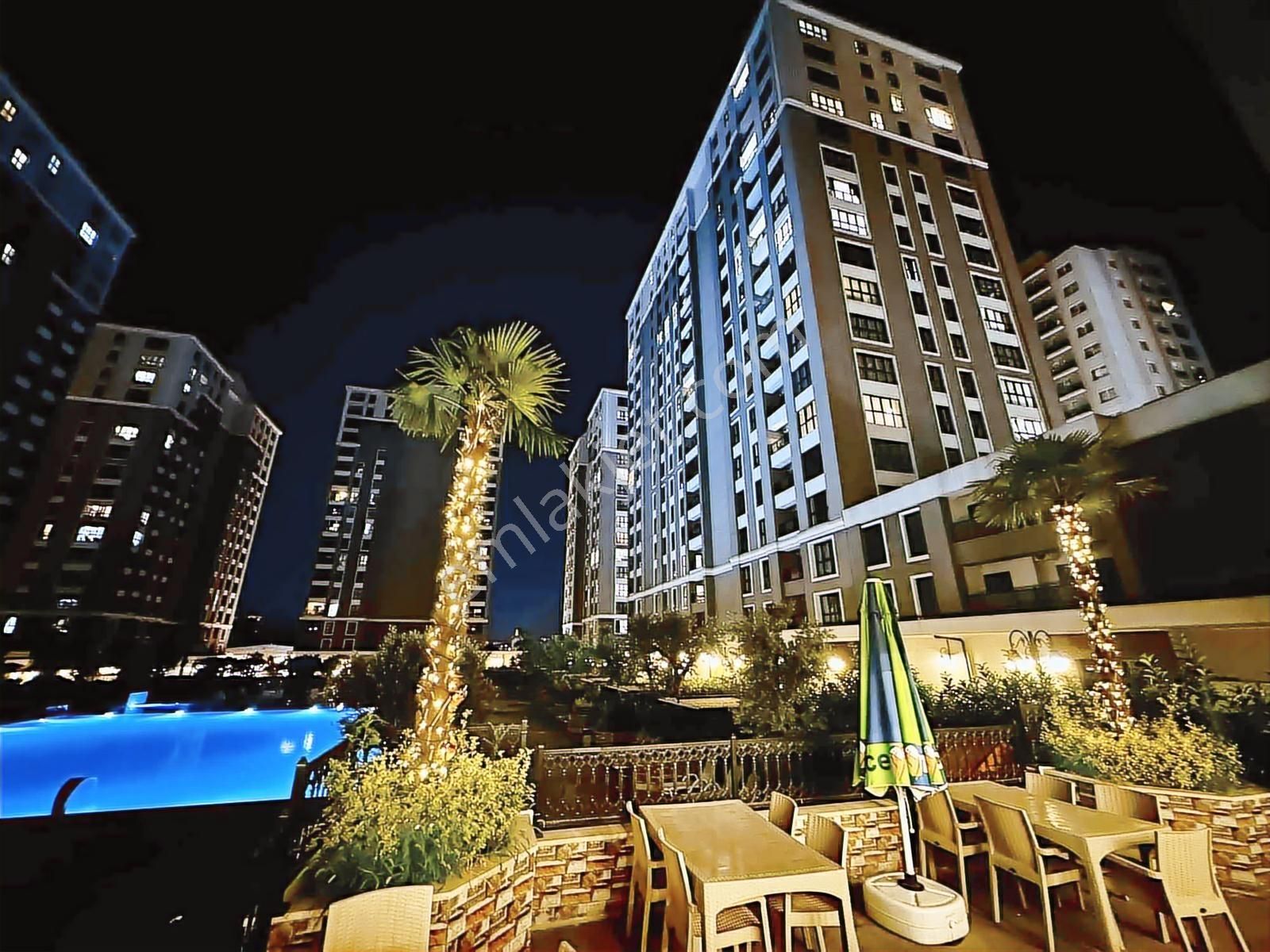 Kameroğlu Metrohome Havuz Cephe Satılık 3+1