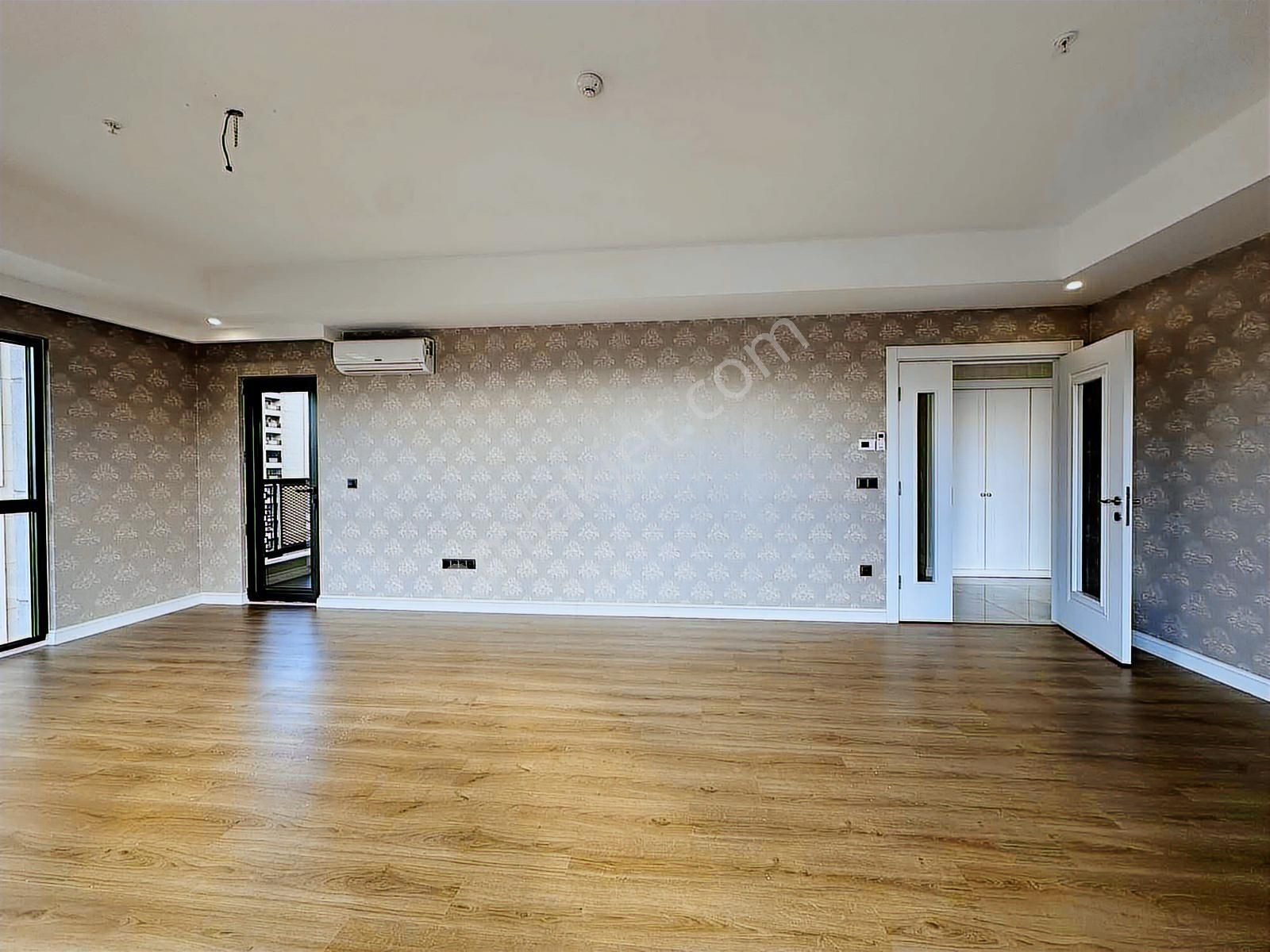 Kameroğlu Metrohome Havuz Cephe Satılık 3+1 - Görsel 3