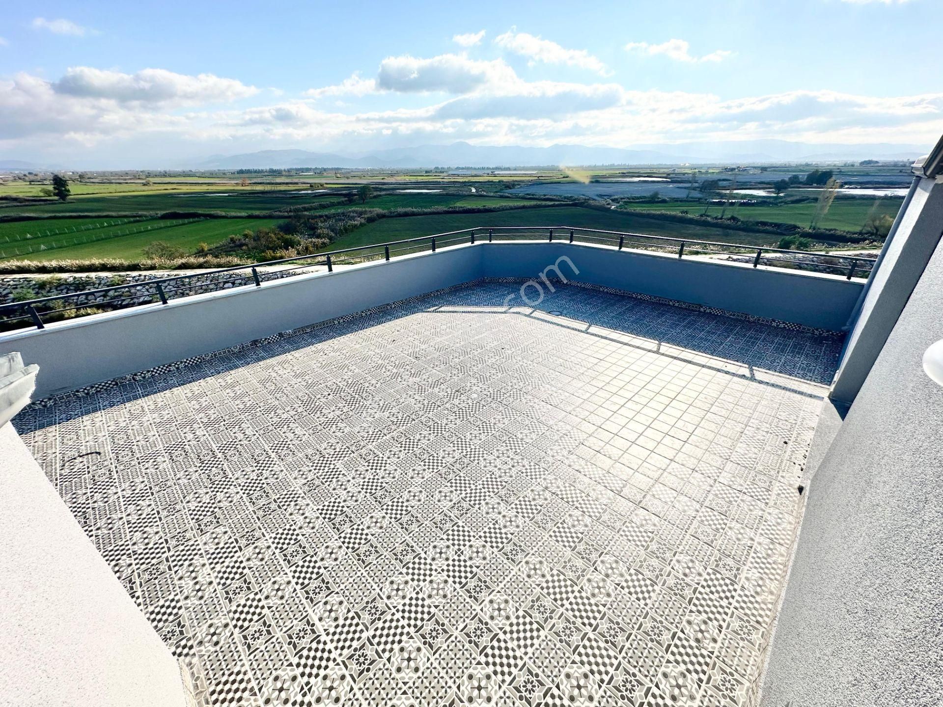 ꧁ay Emlaktan꧂akçay'da Muhteşem Konumlu Denize Manzaralı Satılık 3+1 Teraslı Dublex Daire