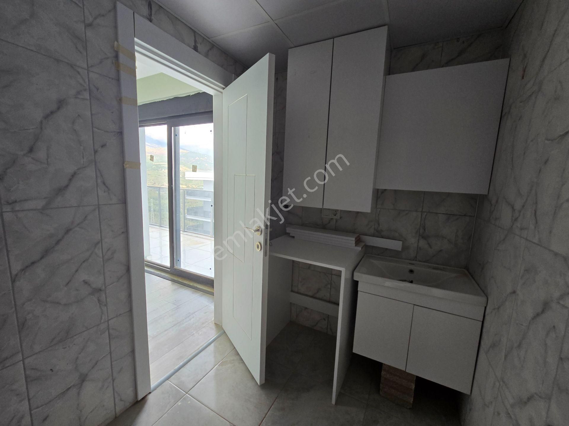Mahmutlarda Satılık 290 M2 Eşsiz Manzaralı 4+1 Daire - Görsel 11