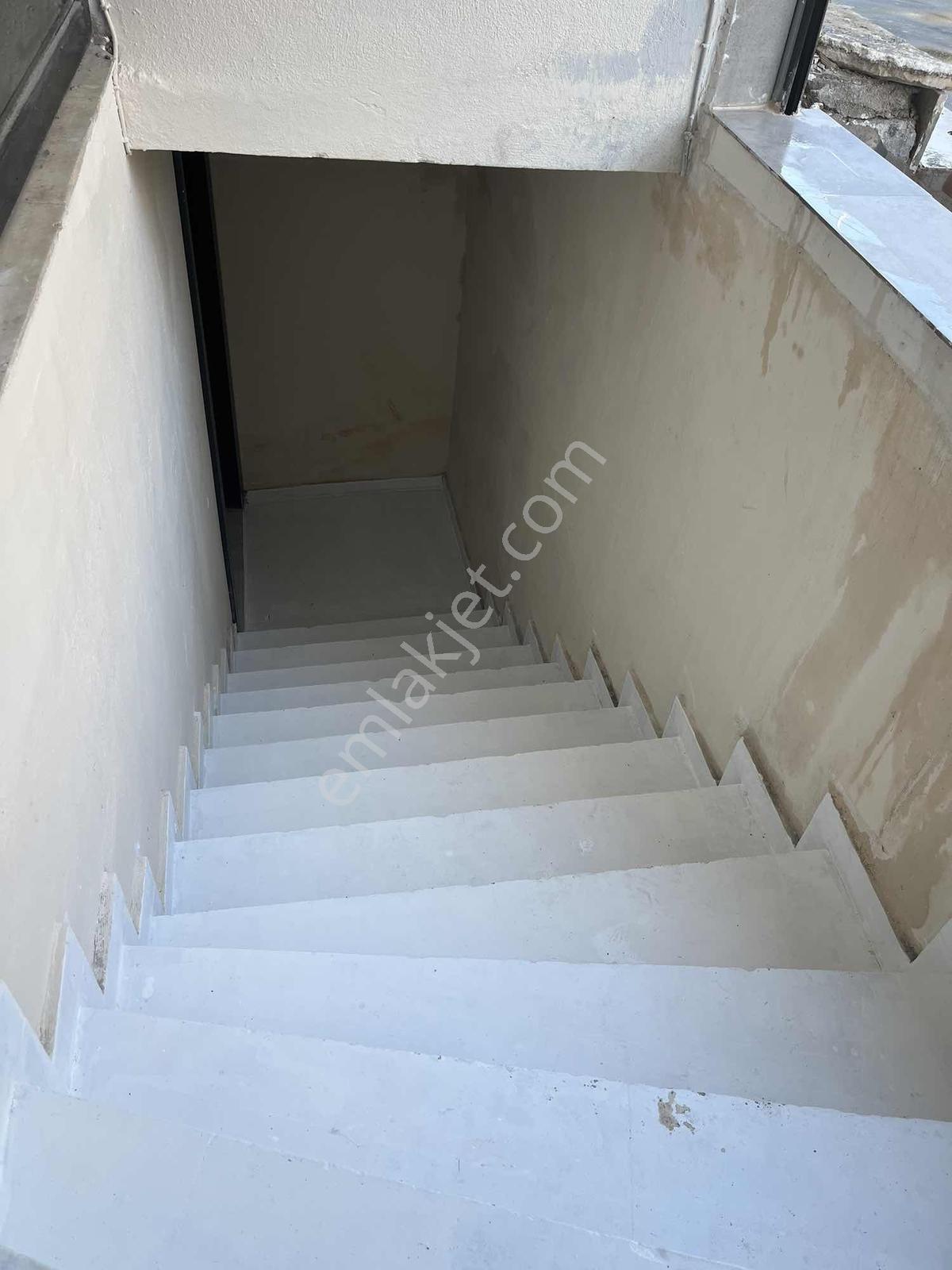 Odak Tıp Civarı/30 M2 Depo/ön Kulllanım Alanlı/iskanlı/acil!!!!! - Görsel 21