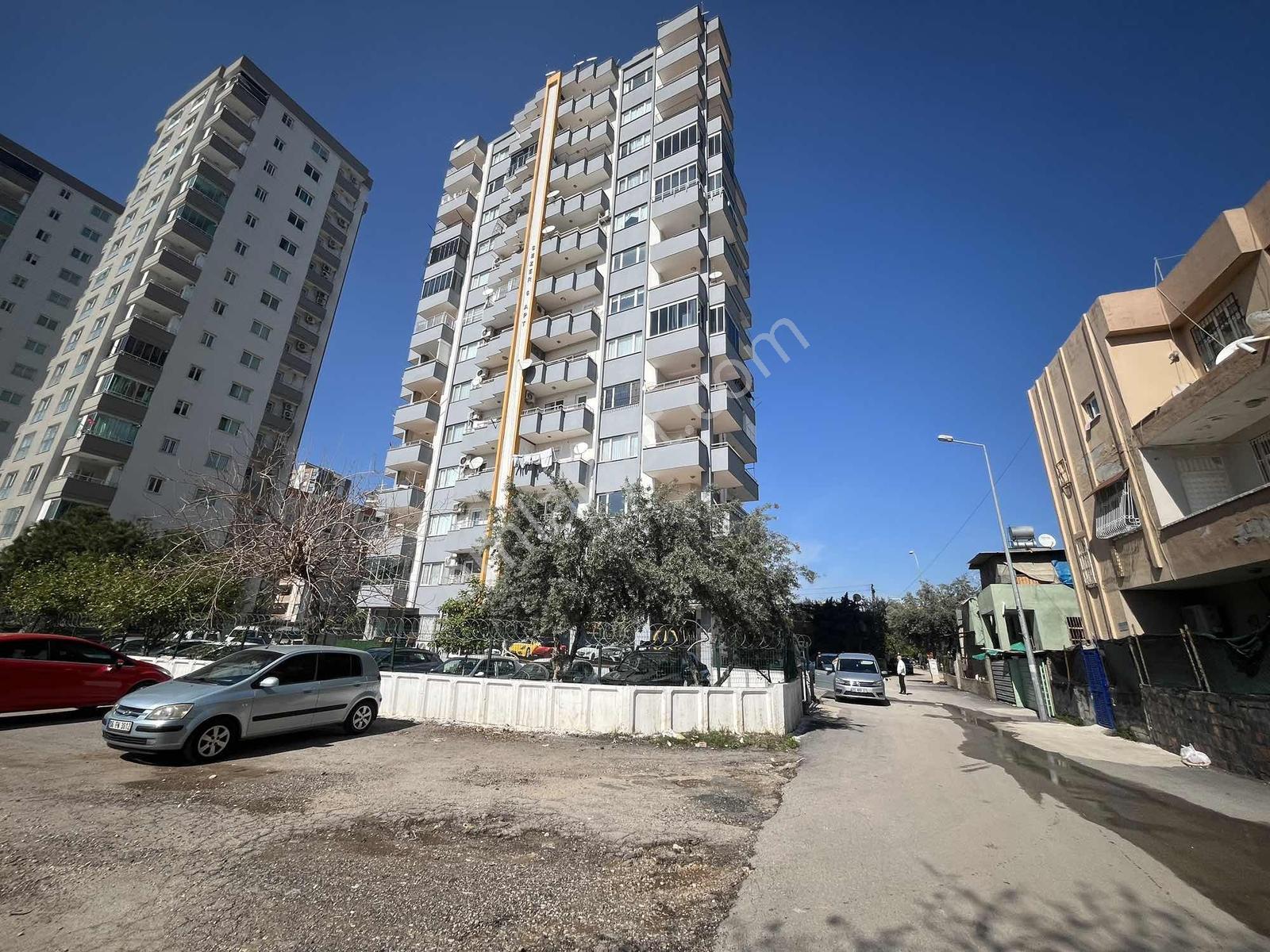 Odak Tıp Civarı/30 M2 Depo/ön Kulllanım Alanlı/iskanlı/acil!!!!!