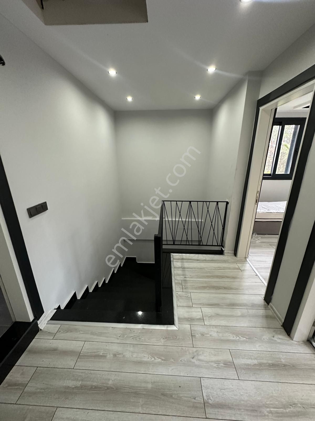 Kuşadası Soğucak'ta Doğayla İç İçe Müstakil Havuzlu Villa - Görsel 10