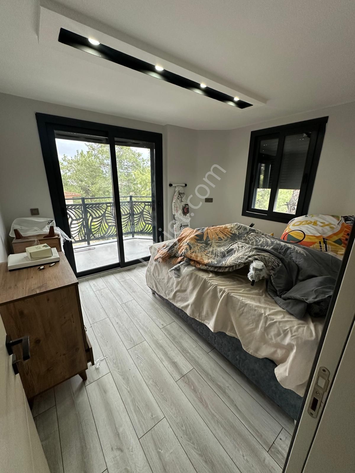 Kuşadası Soğucak'ta Doğayla İç İçe Müstakil Havuzlu Villa - Görsel 3