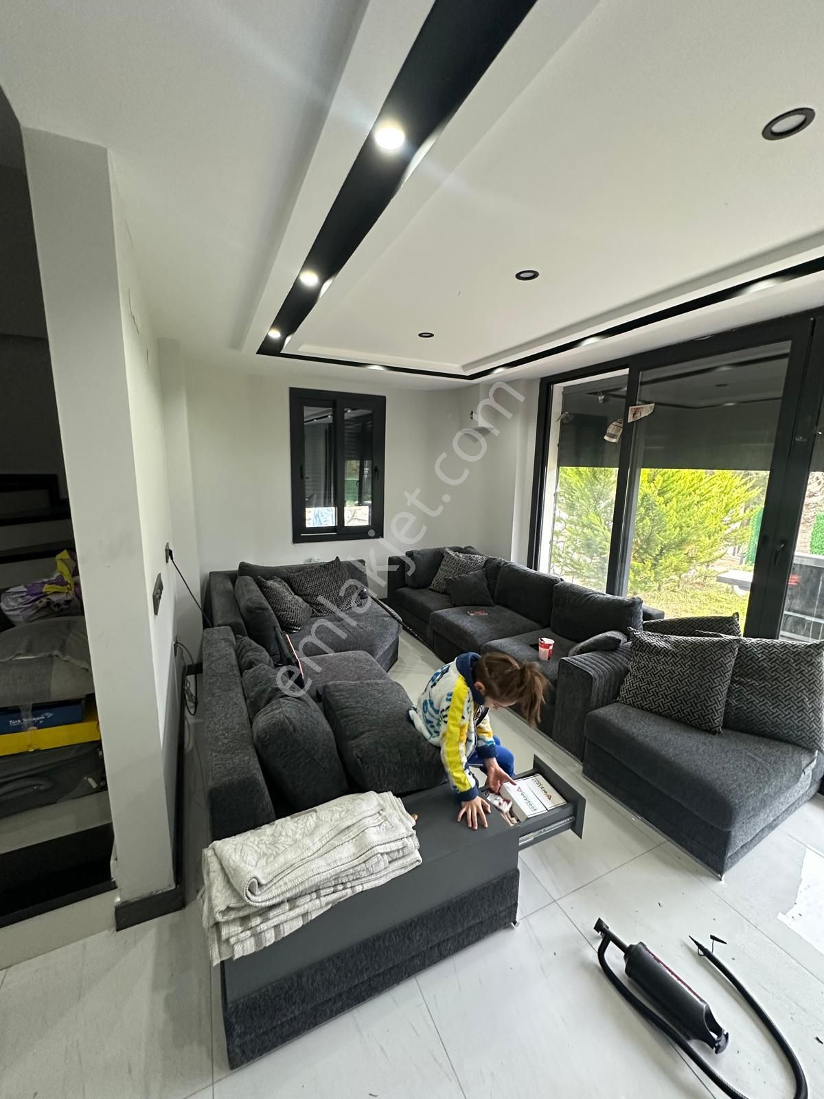 Kuşadası Soğucak'ta Doğayla İç İçe Müstakil Havuzlu Villa - Görsel 15