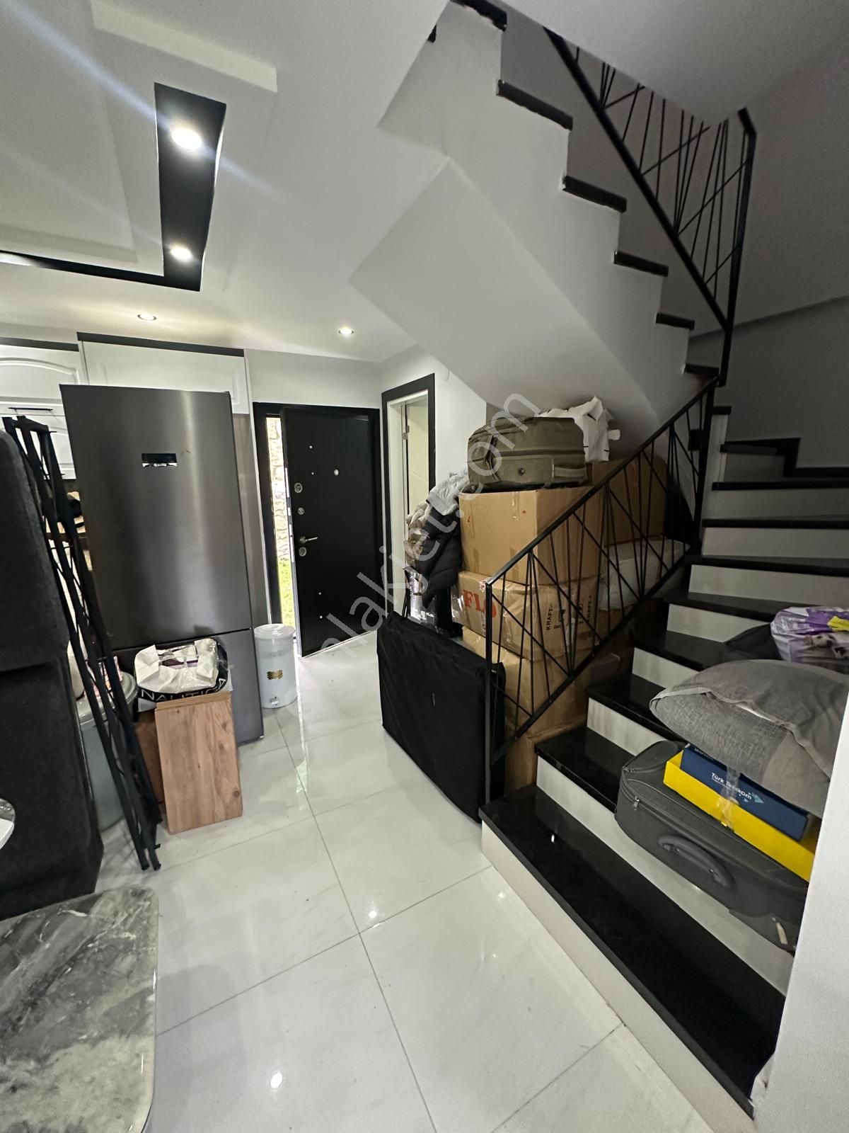 Kuşadası Soğucak'ta Doğayla İç İçe Müstakil Havuzlu Villa - Görsel 13