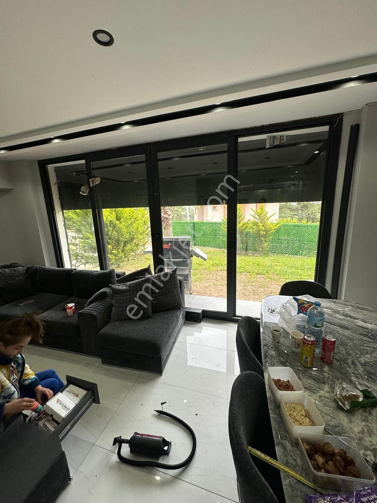 Kuşadası Soğucak'ta Doğayla İç İçe Müstakil Havuzlu Villa - Görsel 16