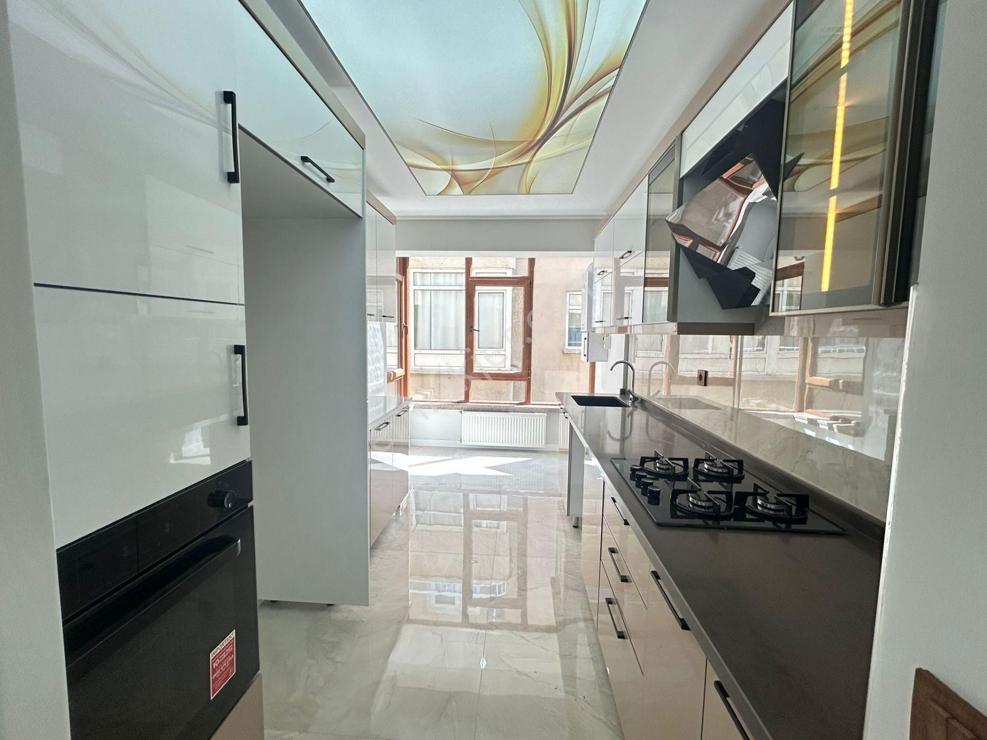 Taner'den Dikmen'de Hakim Evi Yakını 3+1 Orta Kat Süper Lüks Ön Cephe - Görsel 35