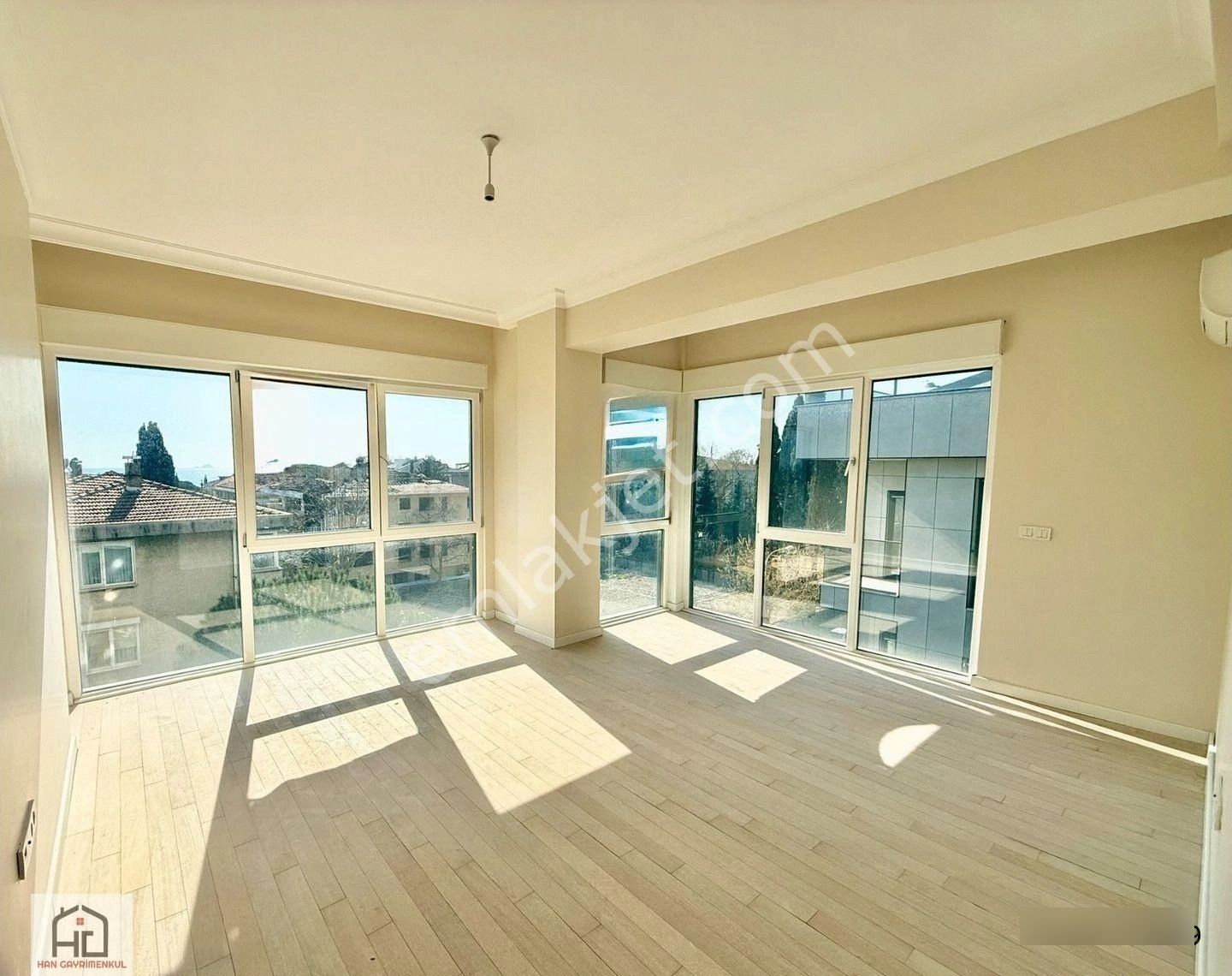 Suadiye Sahilde Deniz Manzaralı 3+1 Lüks Sıfır Daire!! - Görsel 7