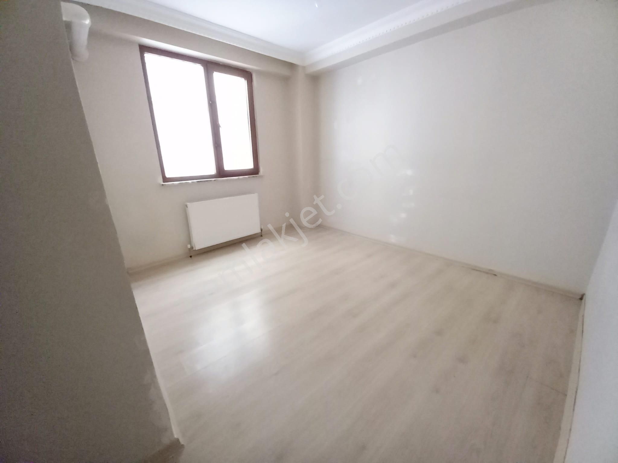 Arakat Formunda-ayr Mutfaklı-karanlık Odasız 2+1 - Görsel 18