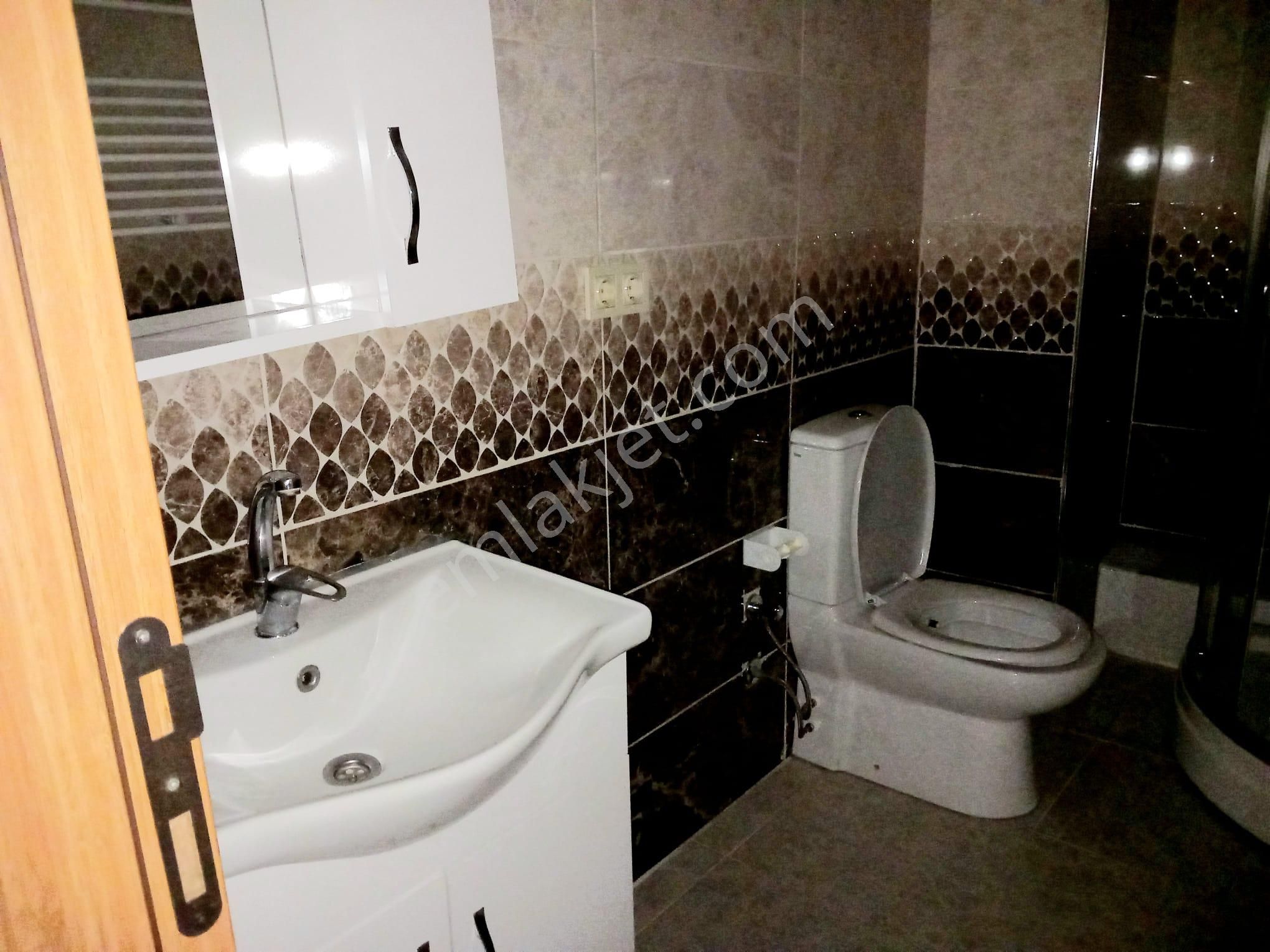 Arakat Formunda-ayr Mutfaklı-karanlık Odasız 2+1 - Görsel 7