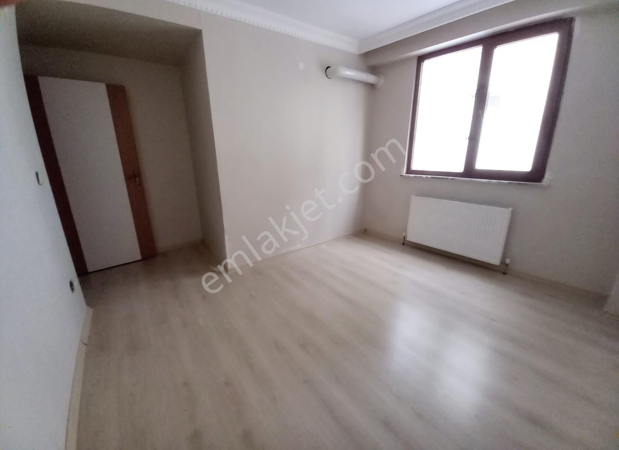 Arakat Formunda-ayr Mutfaklı-karanlık Odasız 2+1 - Görsel 21