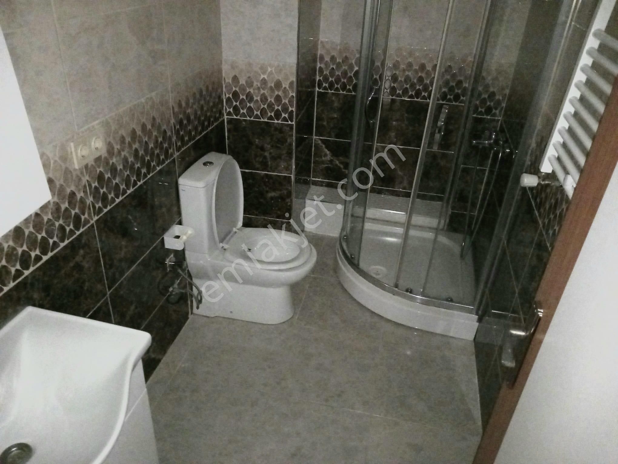 Arakat Formunda-ayr Mutfaklı-karanlık Odasız 2+1 - Görsel 8