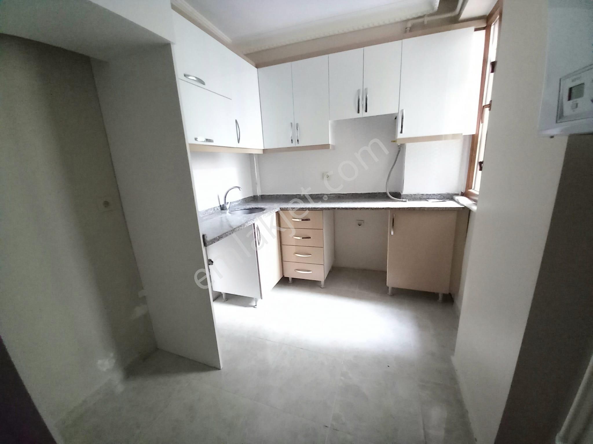 Arakat Formunda-ayr Mutfaklı-karanlık Odasız 2+1 - Görsel 10