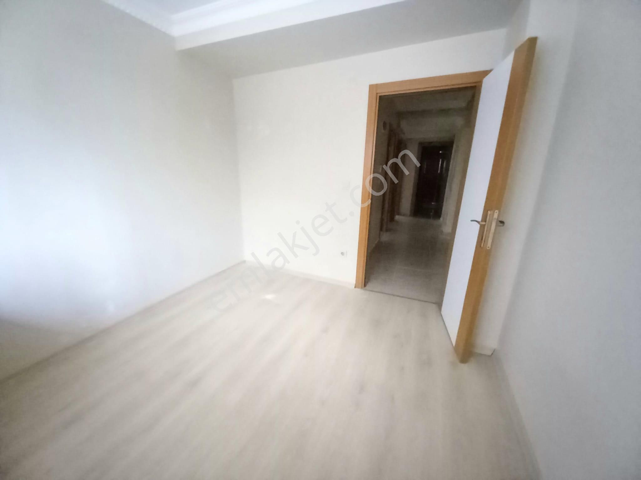 Arakat Formunda-ayr Mutfaklı-karanlık Odasız 2+1 - Görsel 27