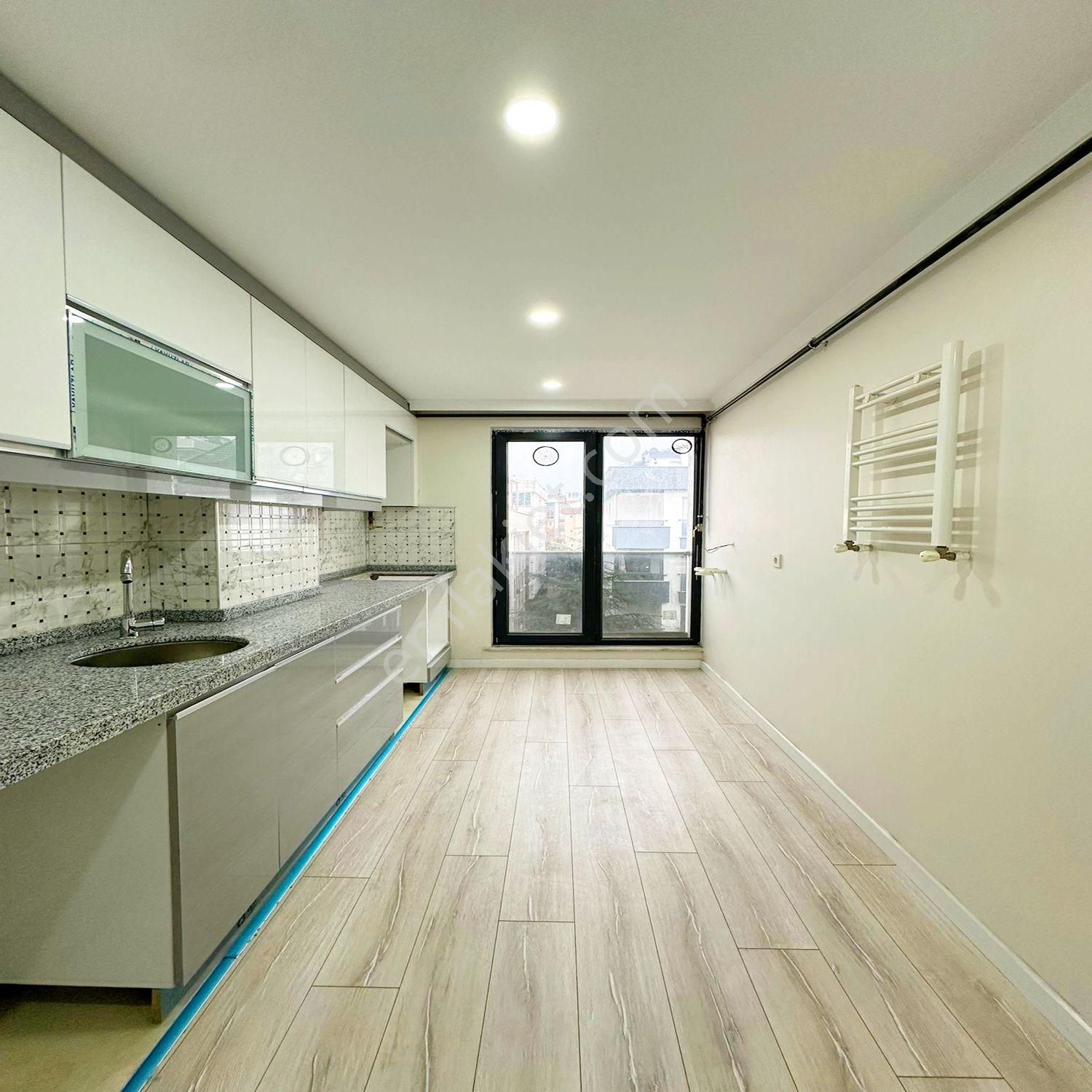 Beylikdüzü Yakuplu'da Satılık 4+2 Dubleks Sıfır Daire Fırsatı - Görsel 9