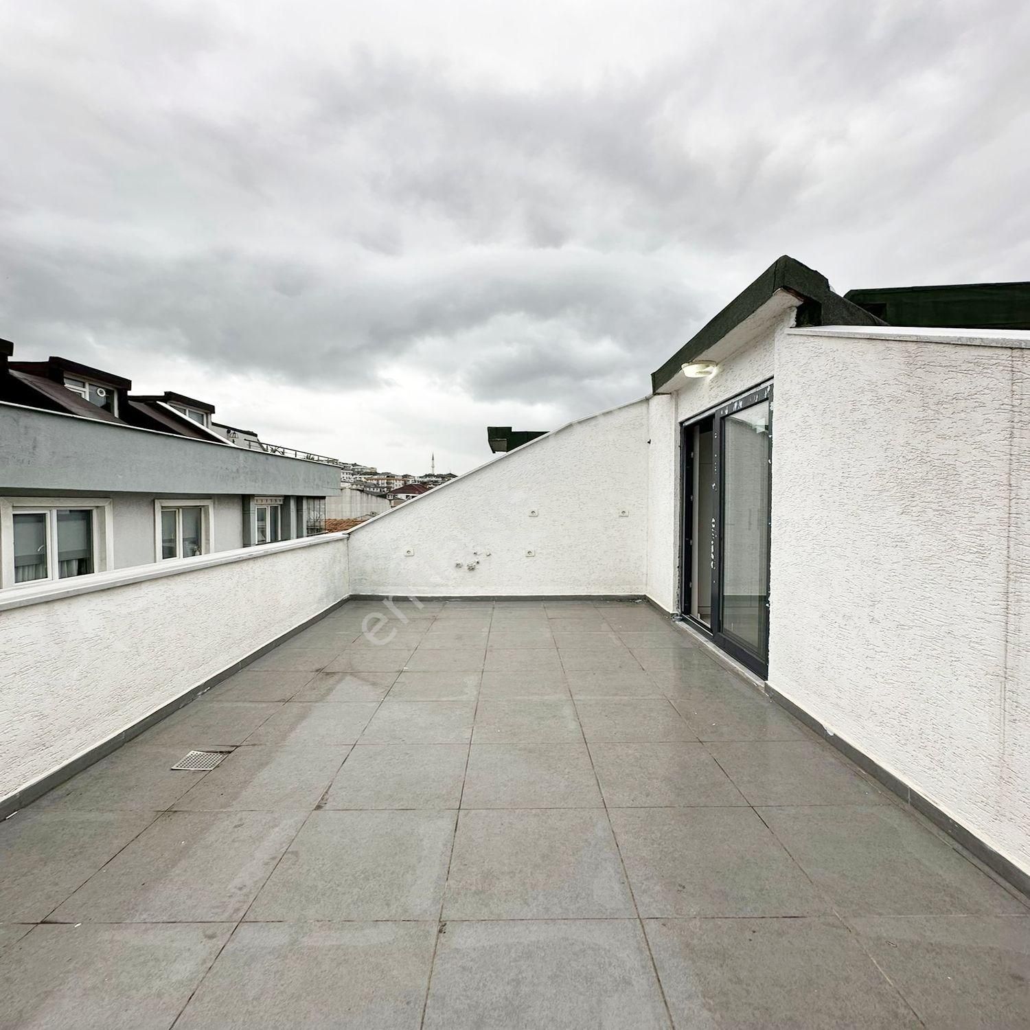 Beylikdüzü Yakuplu'da Satılık 4+2 Dubleks Sıfır Daire Fırsatı - Görsel 25