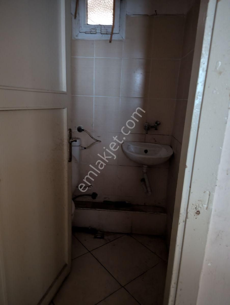 Kocamustafapaşa Vıdın Caddesınde Satılık Dükkan - Görsel 3