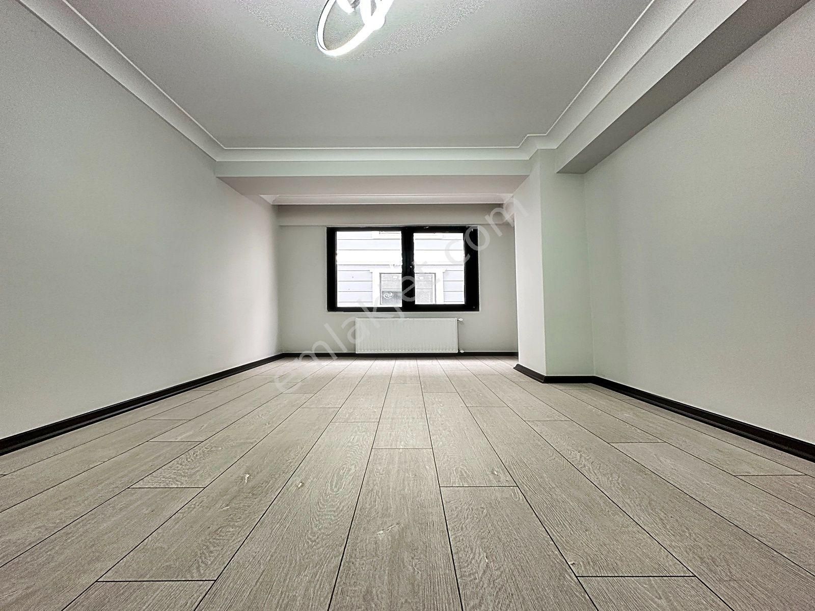 Beylikdüzü Yakuplu Mahallesinde Sıfır Arakat Balkonlu 2+1 Daire - Görsel 17