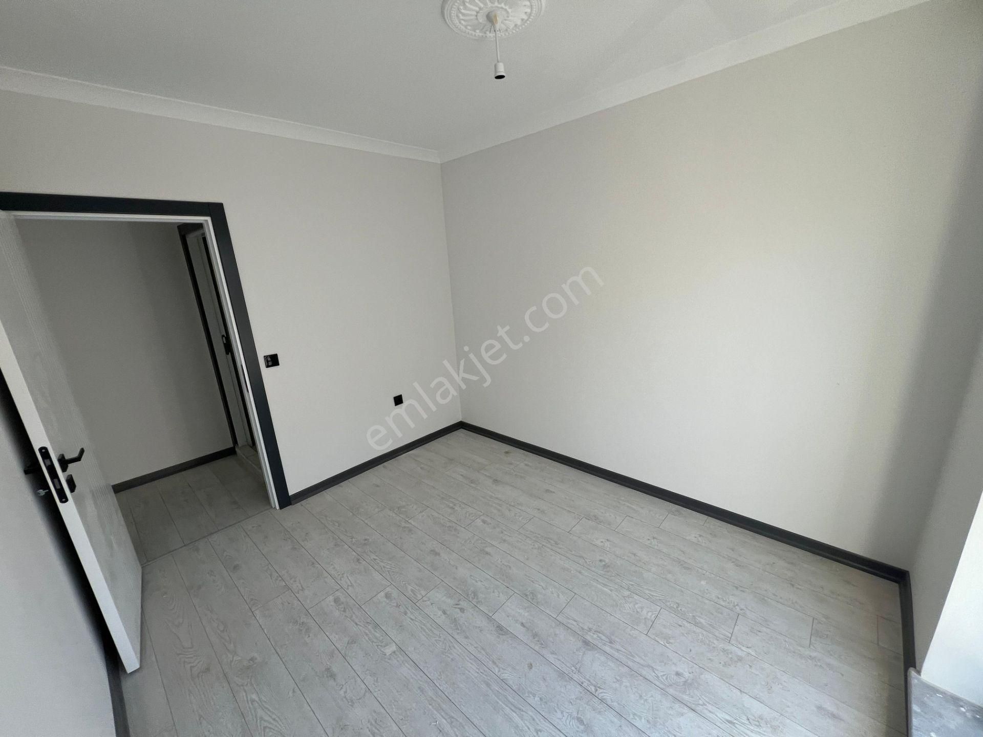 Akademi'den Şirintepe'de Kiracılı Amerikan Mutfaklı Satılık 1+1 - Görsel 9