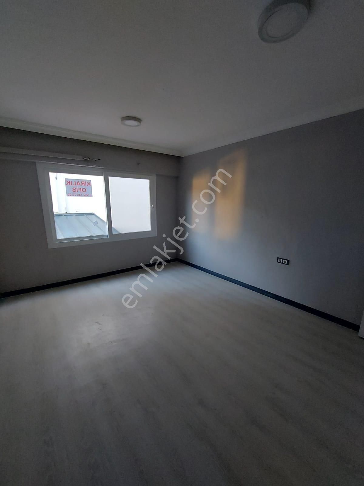 Merkezde Dr'lar Sitesinde 2+1 Yenilenmiş Ofis - Görsel 17