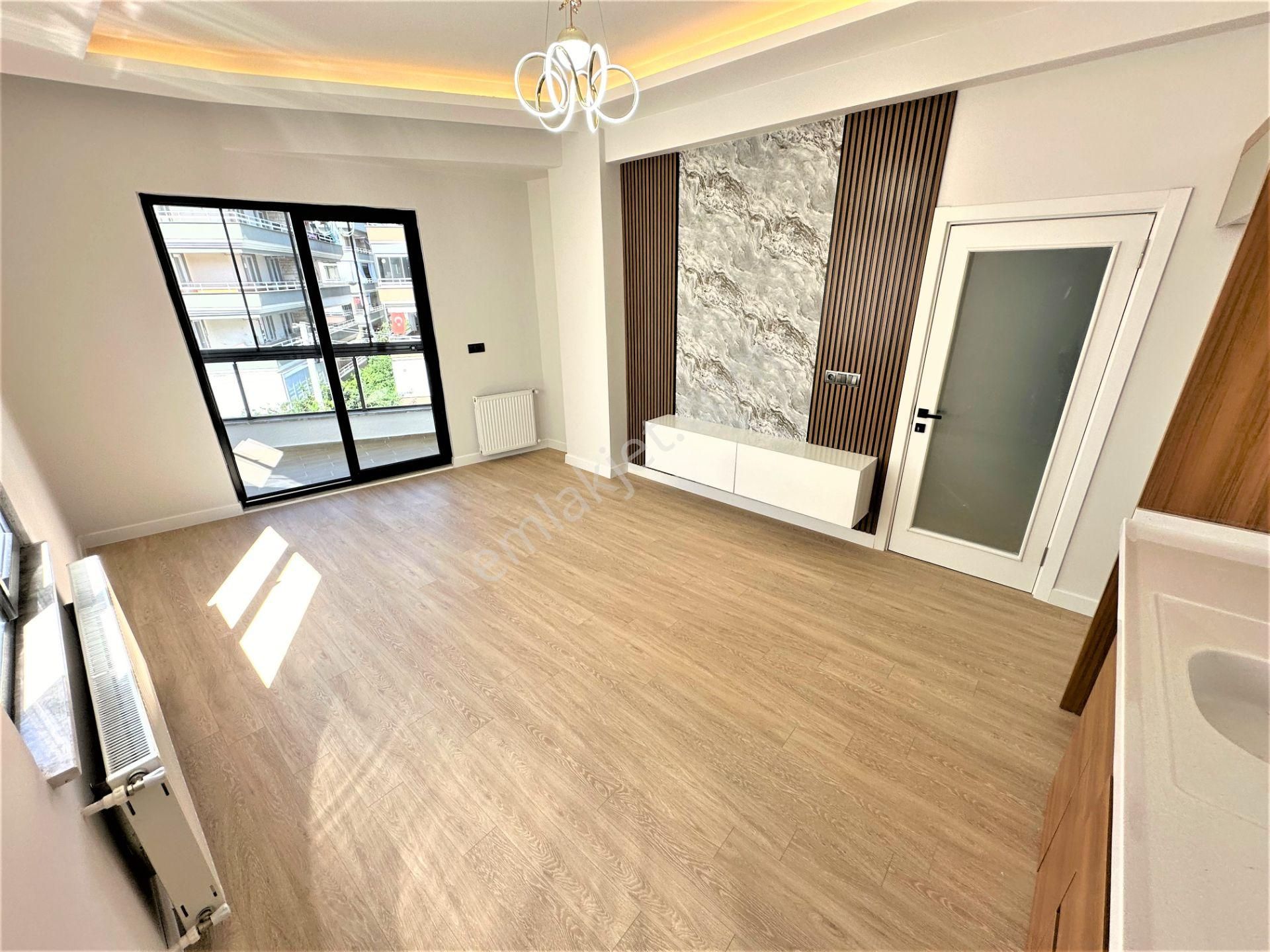 🛑🛑aktiften Akçayda Tasarım Harikası Ön Cephe Arakat 2+1 Satılık Daire