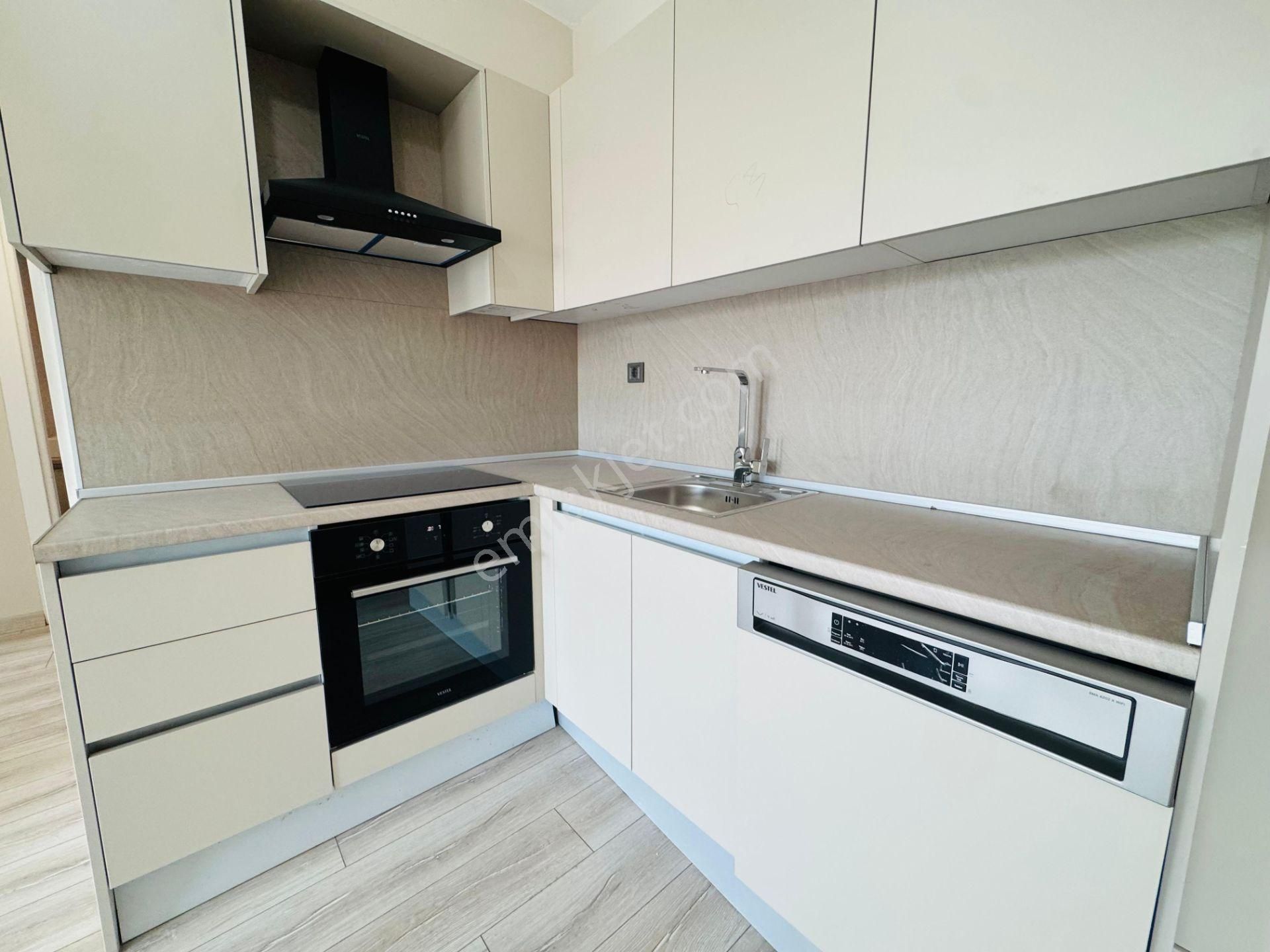 Esenyurt Ardıçlı Mahallesinde Modern Site İçerisinde Arakat 1+1 Daire - Görsel 3
