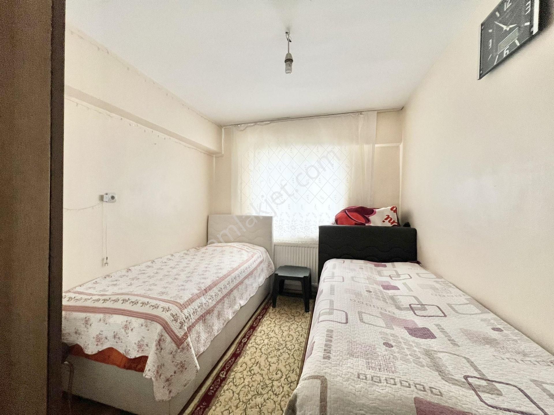 Kalecik Emlak'tan Ofisinden 5'yol Merkezde Yüksek Giriş 110m² 3+1 - Görsel 12