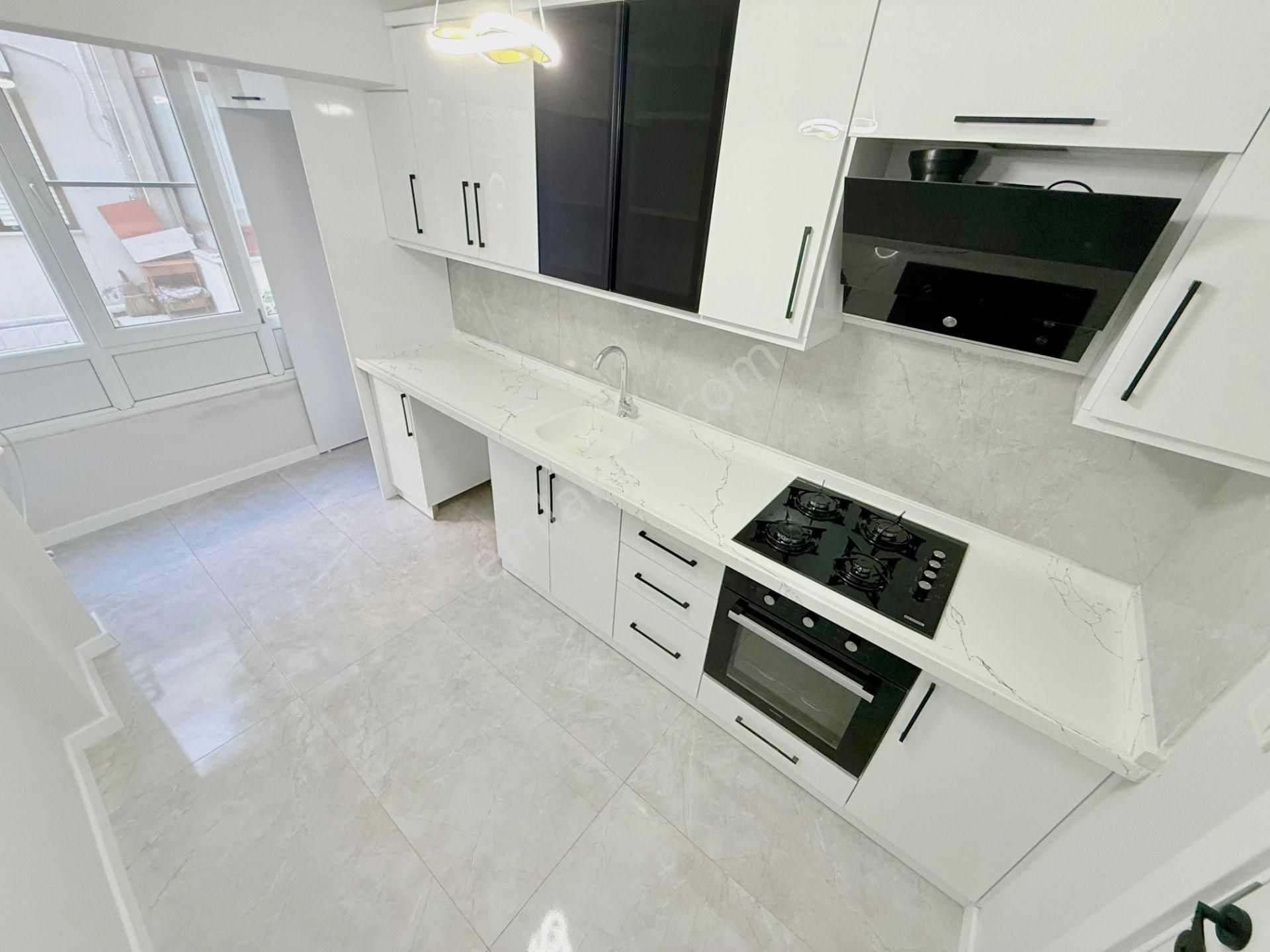 ꧁parla'dan Bahçe Kullanımlı Denize 100 Mt Satılık 2+1daire꧂ - Görsel 14