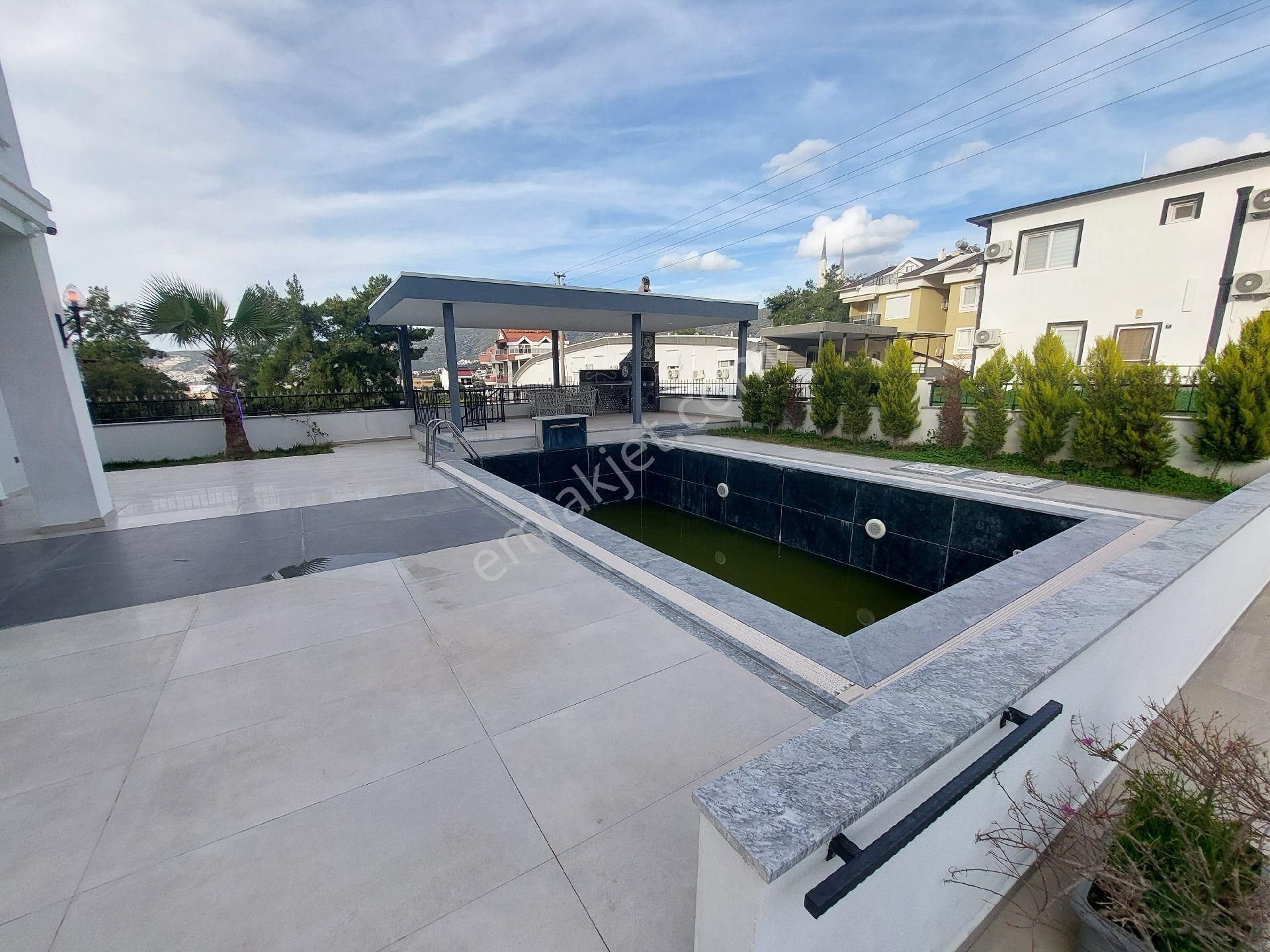 Didim Akbükte Satlık 4+1 Havuzlu Müstakil Villa - Görsel 8