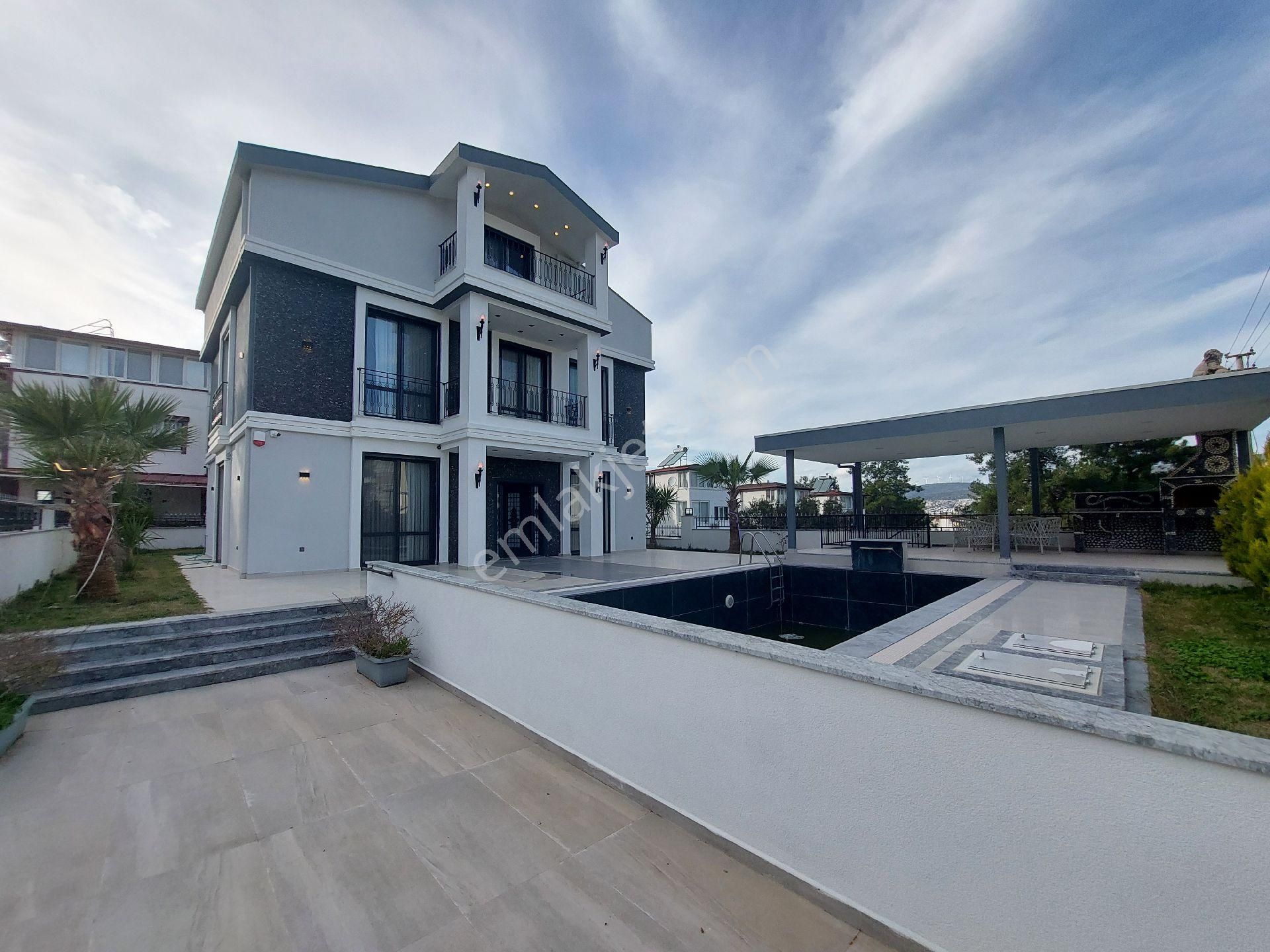 Didim Akbükte Satlık 4+1 Havuzlu Müstakil Villa - Görsel 9