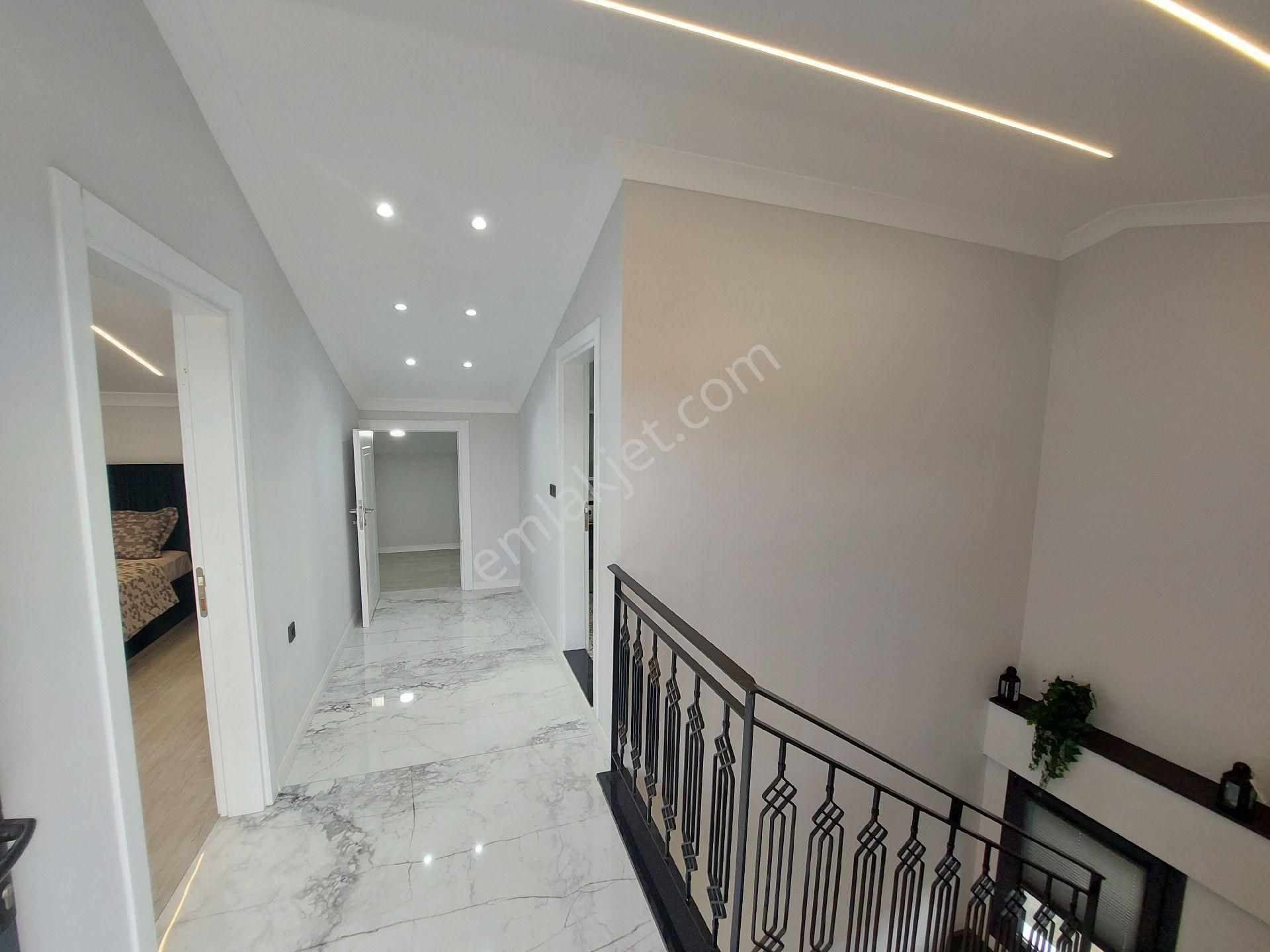 Didim Akbükte Satlık 4+1 Havuzlu Müstakil Villa - Görsel 12