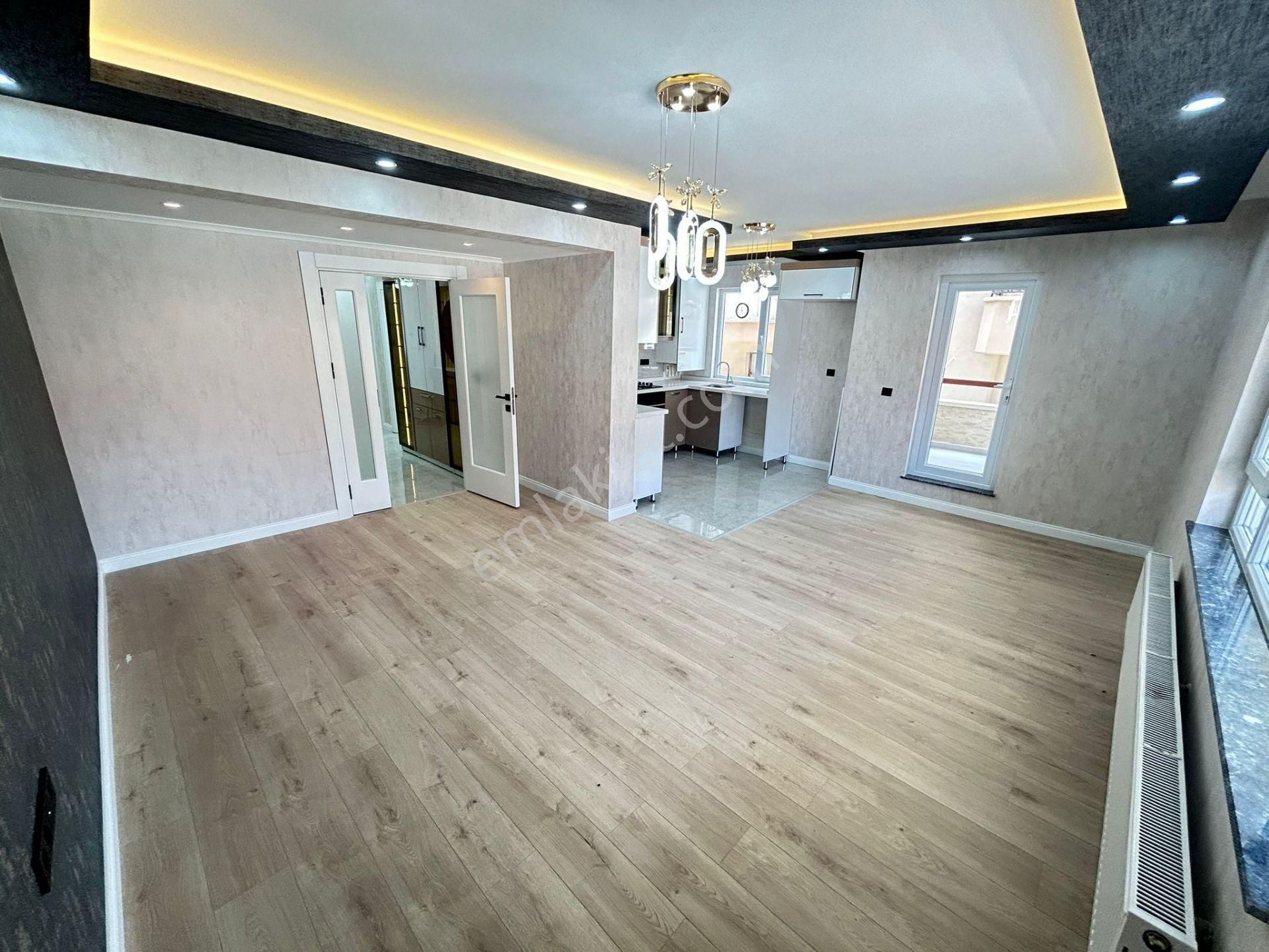 Taner'den Sinan Caddesinde Yıldız Köprü Yanı 3+1 Çift Yolu Süper Lüks - Görsel 33