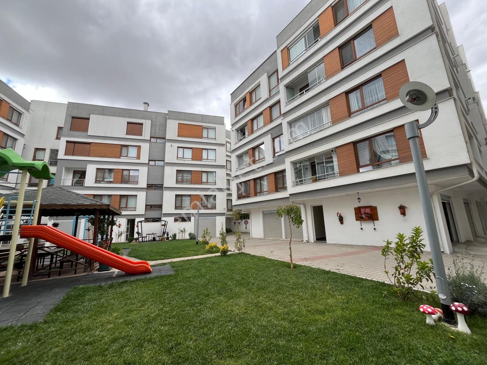 Bess'den Ertuğrulgazi Mh. Yıldızpark Sitesinde Satılık 2+1 Daire - Görsel 5