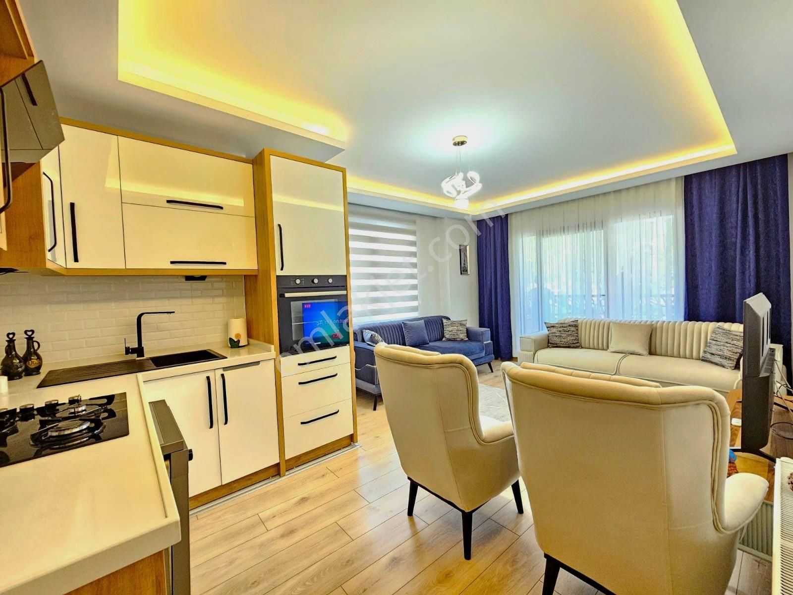 Parla'dan Altınkumda Full Eşyalı Ön Cephe Satılık 1+1 Daire - Görsel 14
