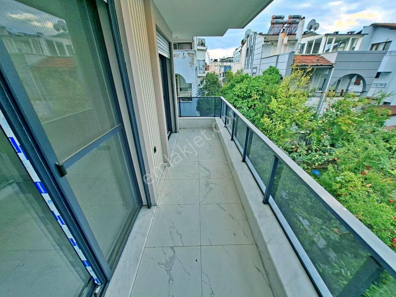 Uytundan Akçay Yenimahalle'de Denize 200 Metre Satılık 3+1 Villa - Görsel 14