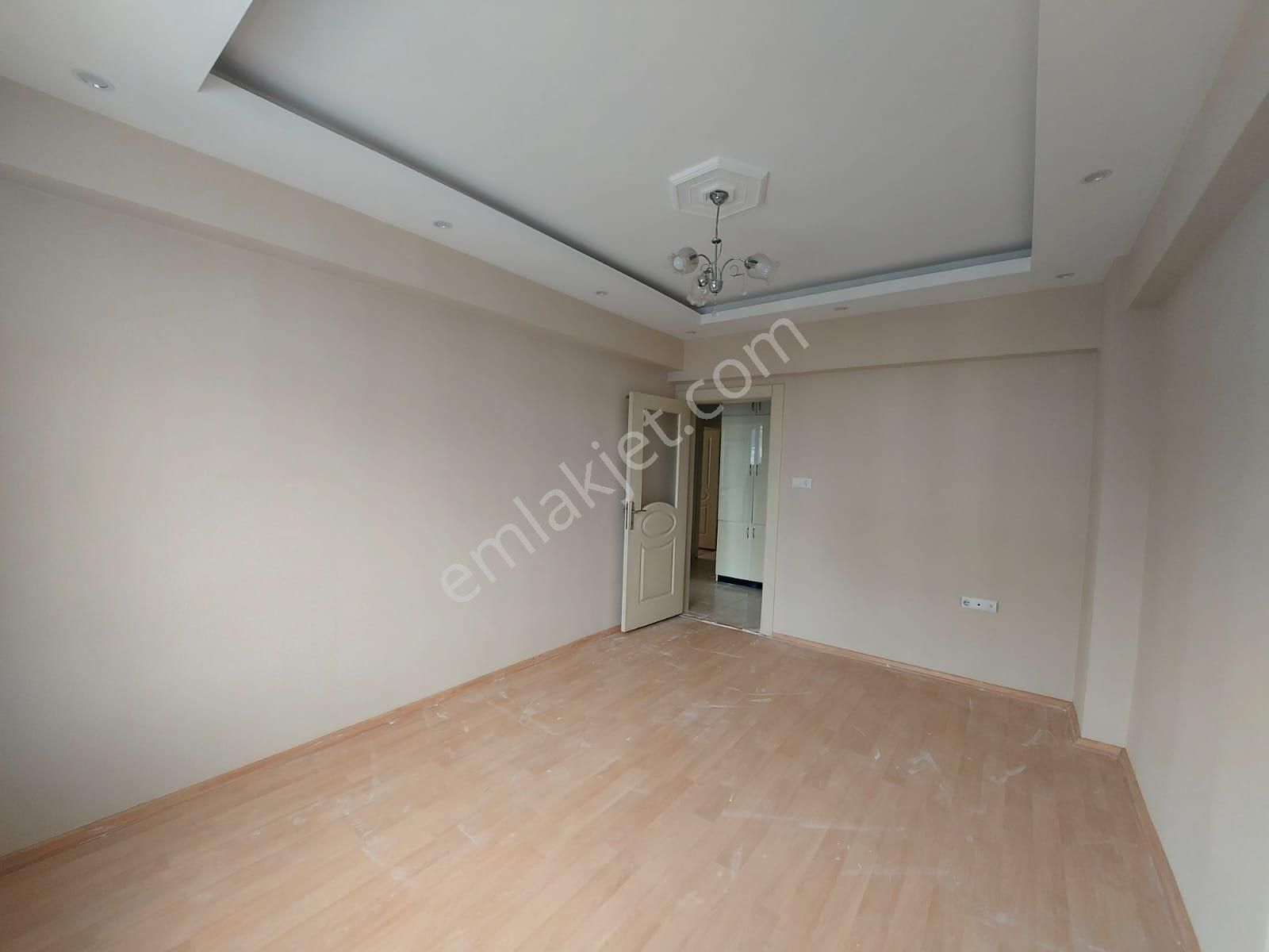 Bülbülzade'de 3+1 Toprak Emlak'tan İyi Konumda Ara Kat Daire ! - Görsel 15