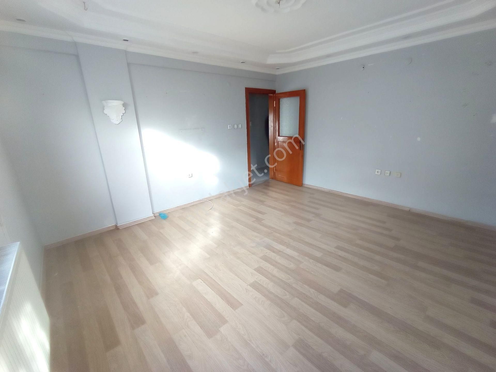 Tutar Dan Muhammediye Camii Yakını 2+1 Hisseli Boş Daire - Görsel 4