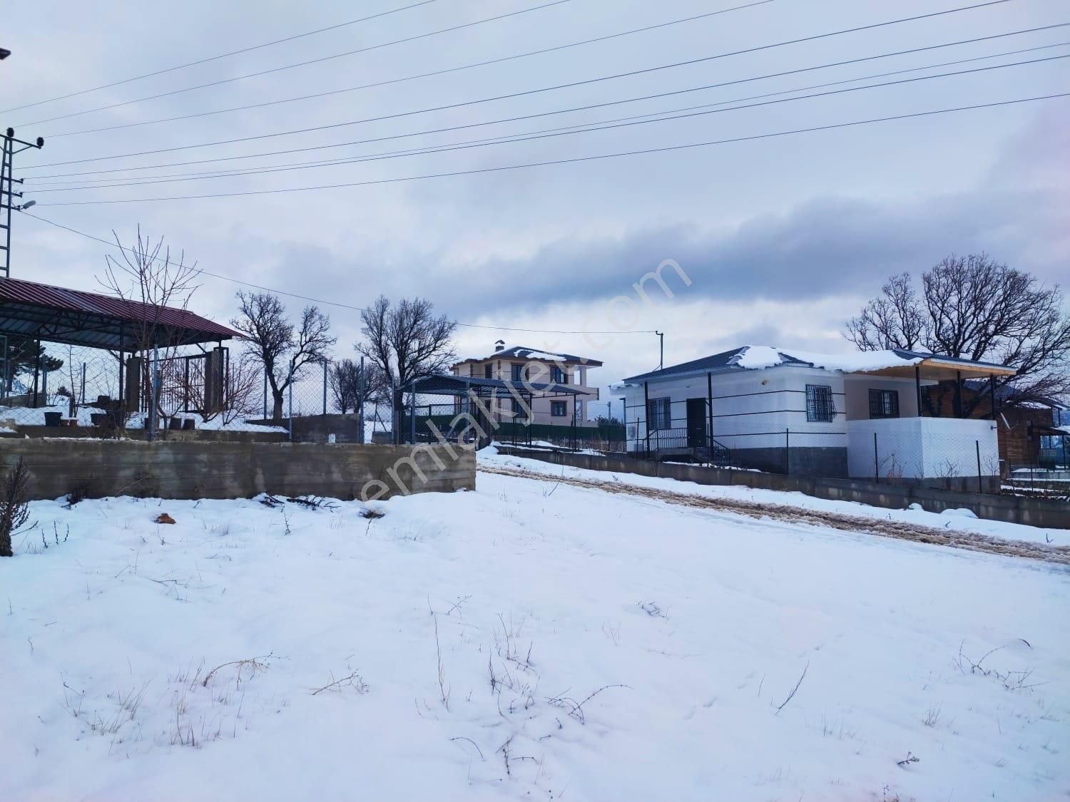 Kar Emlaktan Yenikonacık Bozkırlı Mevkiinde 420 M2 Satılık Arsa - Görsel 2