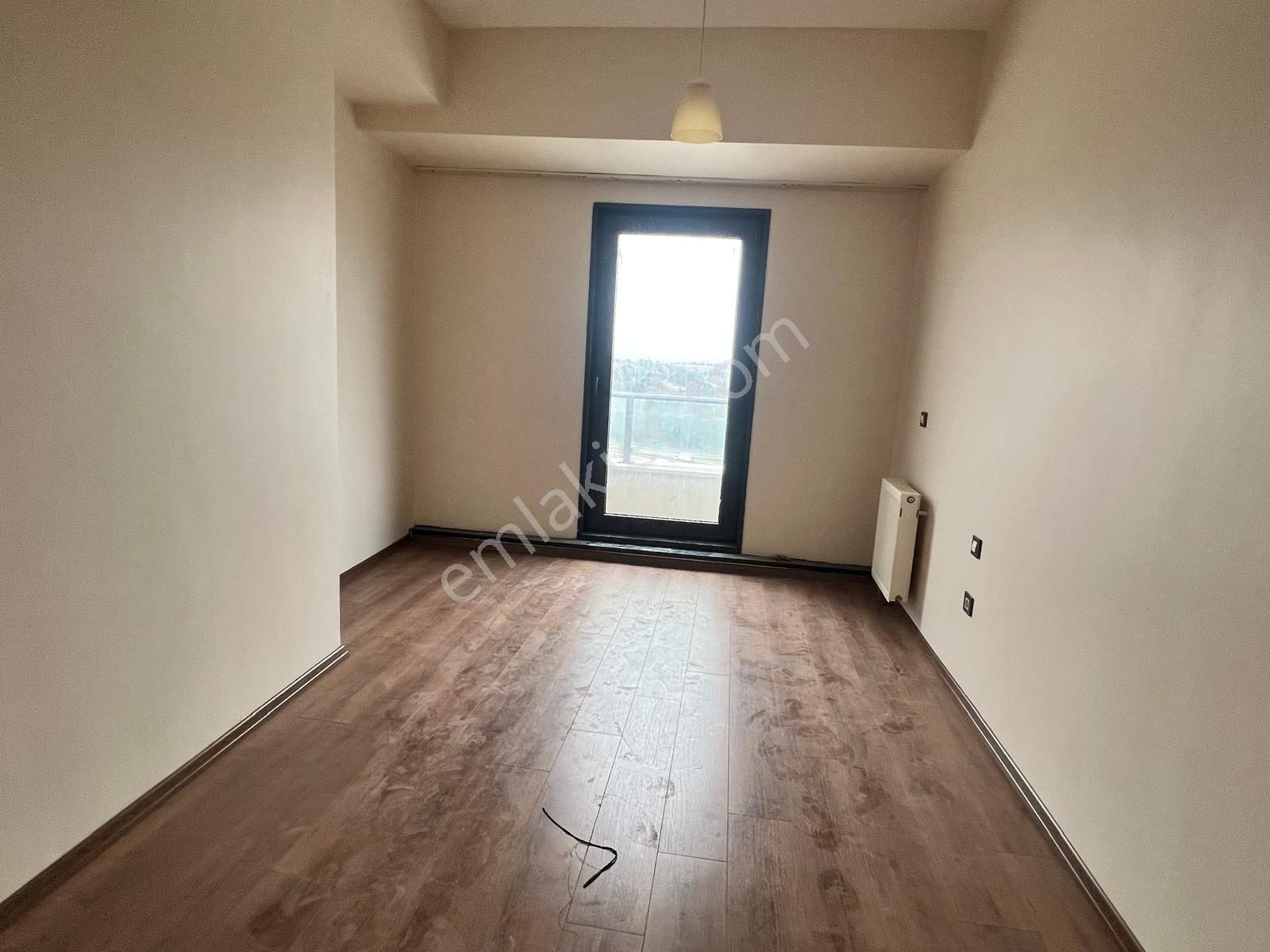 Kiptaş Venezia Mega Satılık Boş Çift Banyolu Balkonlu 2+1 Daire - Görsel 9