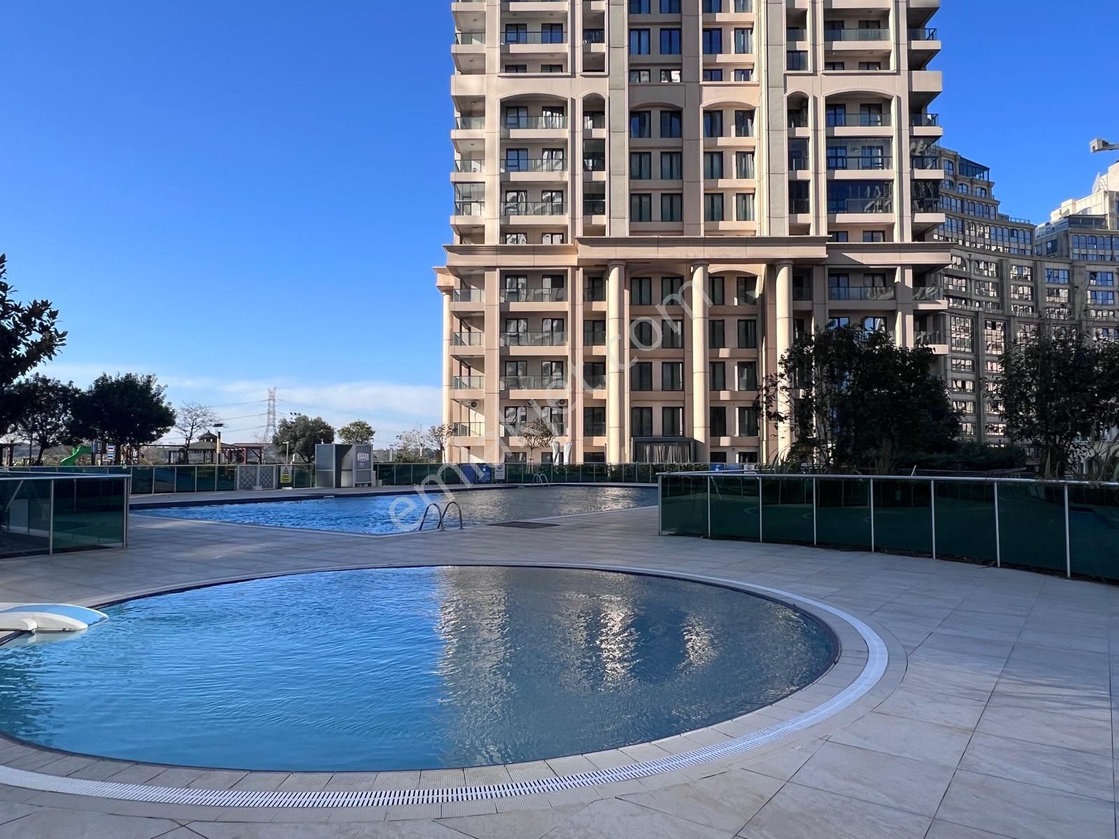 Kiptaş Venezia Mega Satılık Boş Çift Banyolu Balkonlu 2+1 Daire - Görsel 2