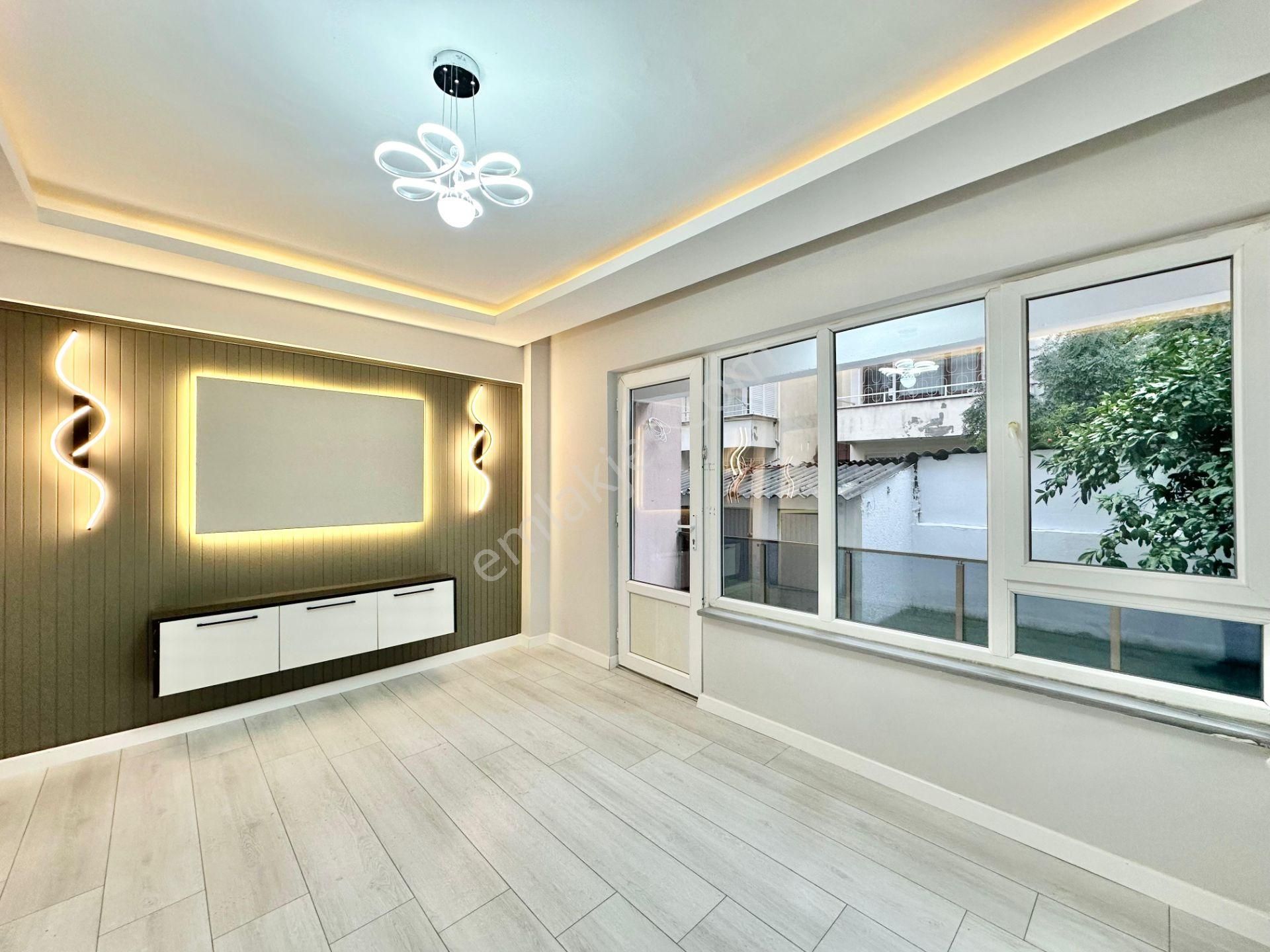 ꧁ay Emlaktan꧂akçay Merkezde Denize Yakın Bahçe Kullanımlı Müstakil Tadında Satılık 2+1 Lüx Daire - Görsel 4