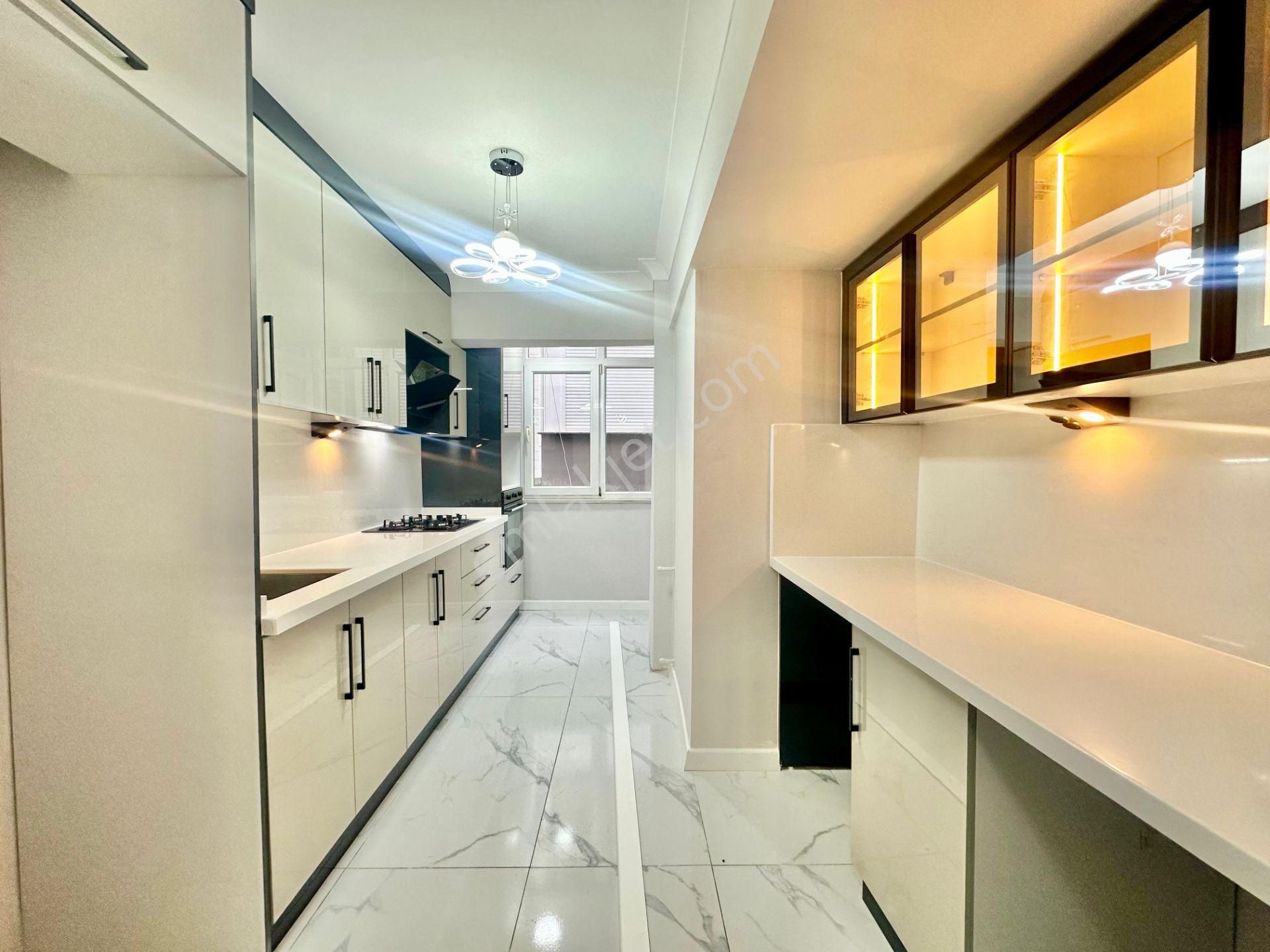 ꧁ay Emlaktan꧂akçay Merkezde Denize Yakın Bahçe Kullanımlı Müstakil Tadında Satılık 2+1 Lüx Daire - Görsel 10