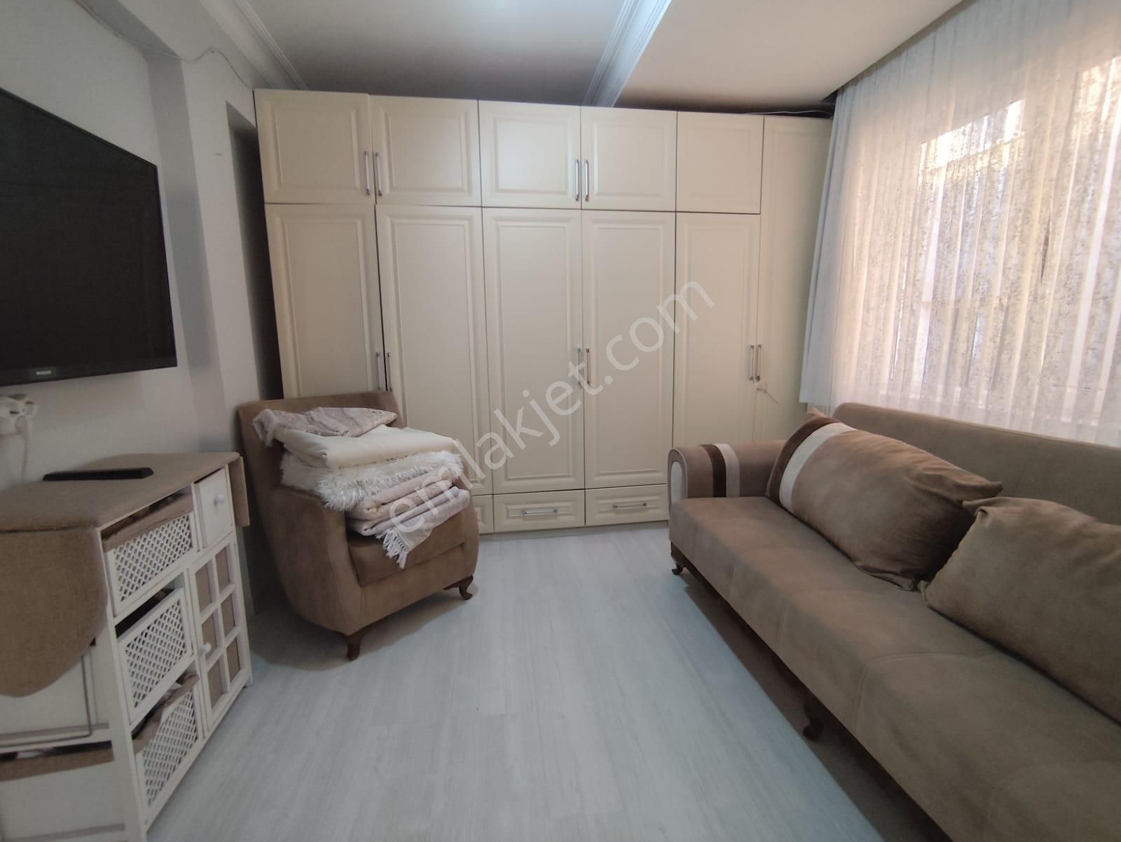Azmir'den Satılık Cadde Cepheli 5+1 Dubleks 210 M2 Daire Forsale - Görsel 10